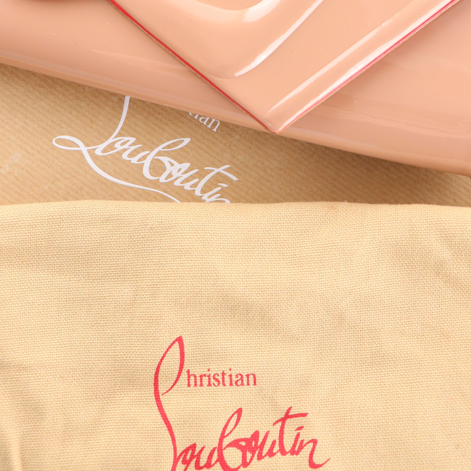 LOUBOUTIN - Pochette So Kate en cuir verni rose pâle