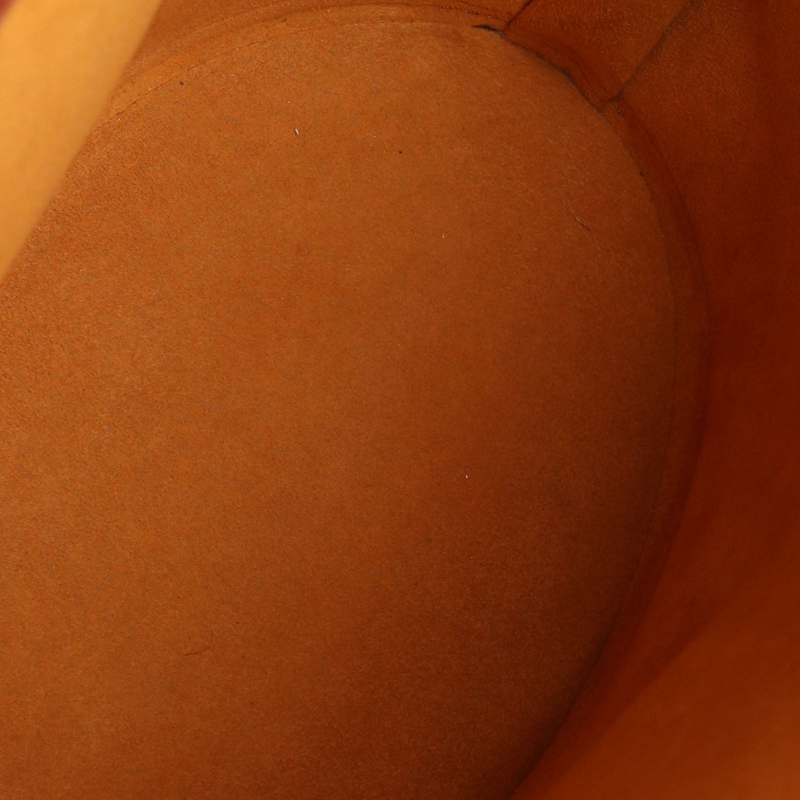 LOUIS VUITTON - Sac à main Saint Jacques moyen en cuir épi marron vintage