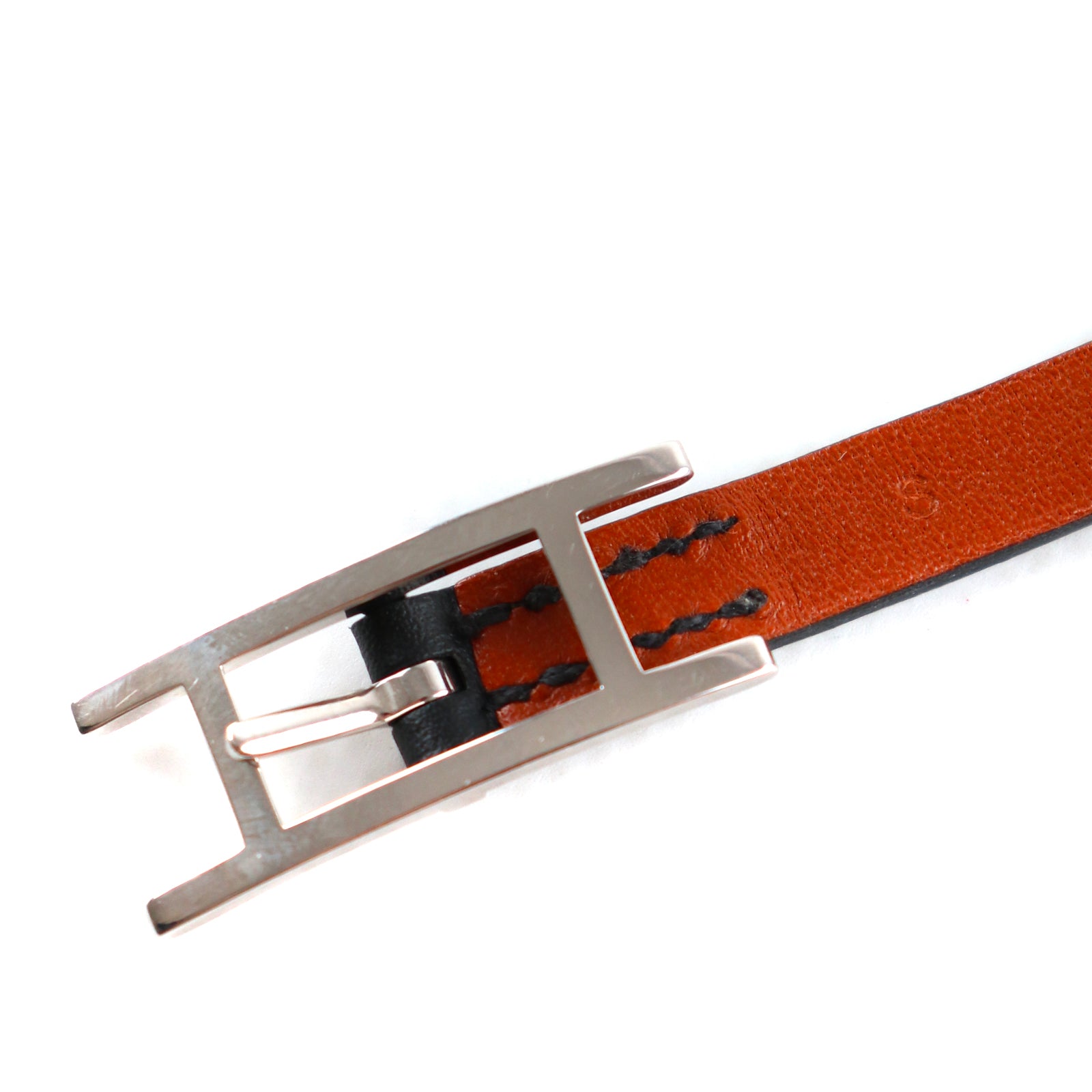 HERMÈS - Bracelet Behapi Double Tour en cuir noir et gold