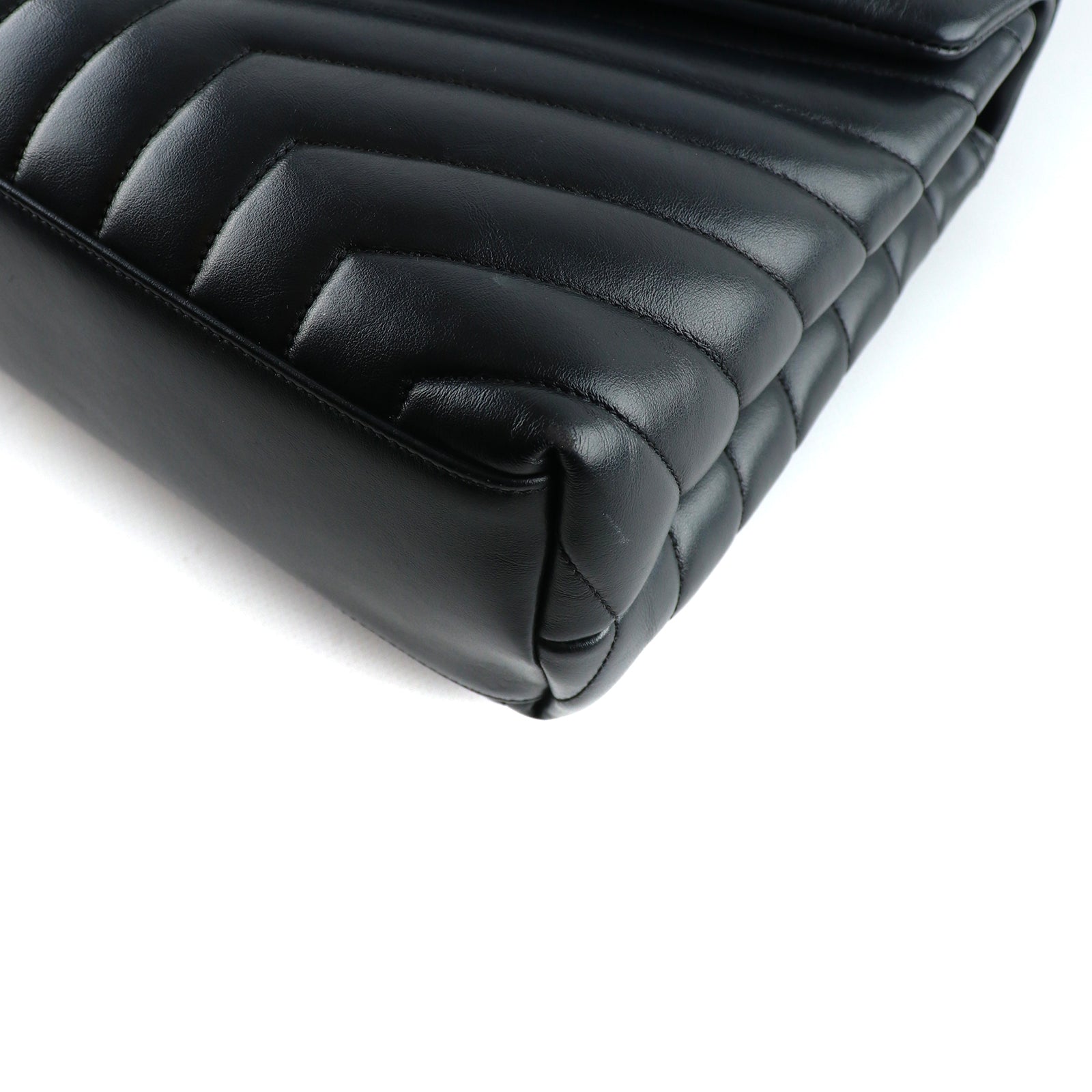 SAINT LAURENT - Sac à épaule Loulou medium en cuir matelassé