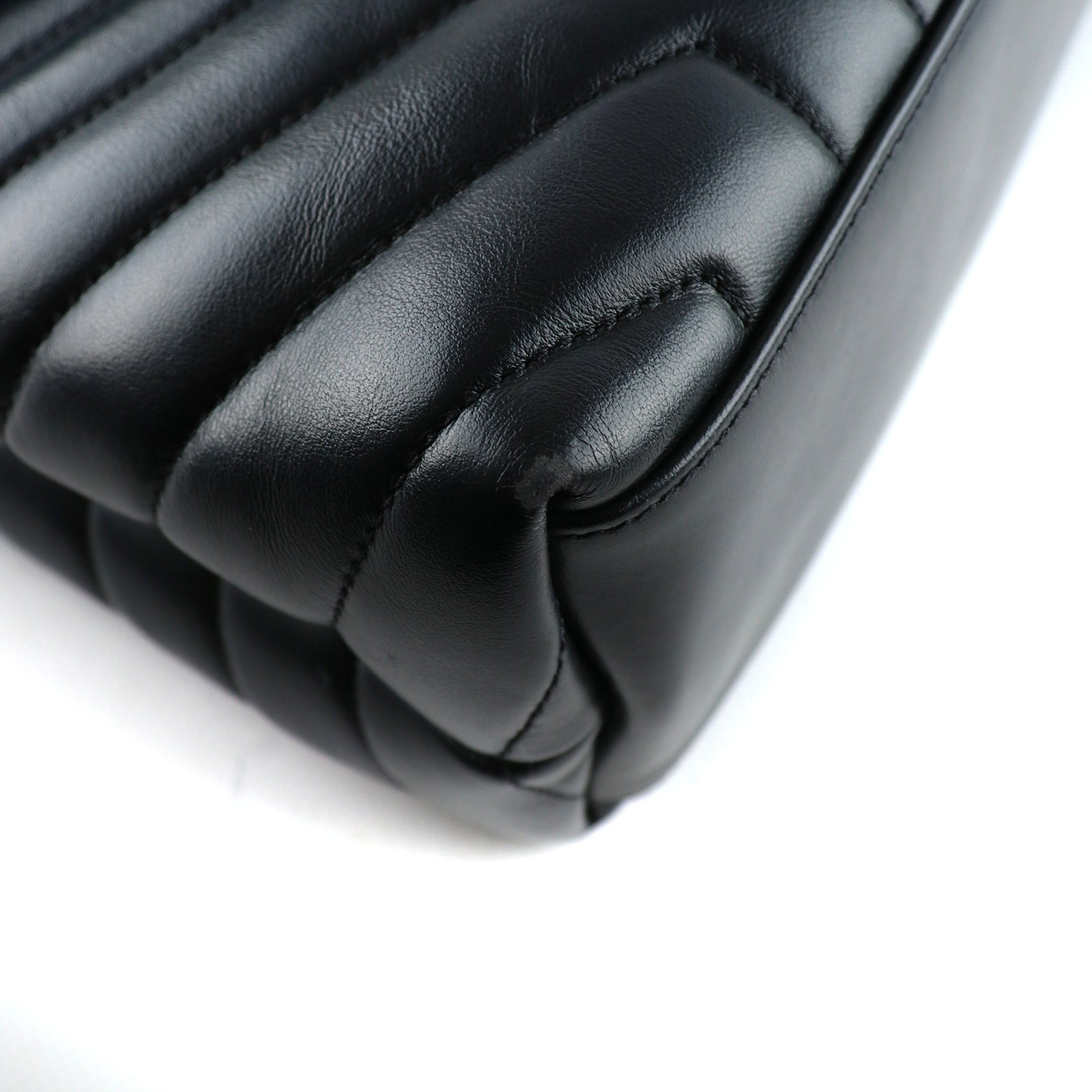 SAINT LAURENT - Sac à épaule Loulou medium en cuir matelassé