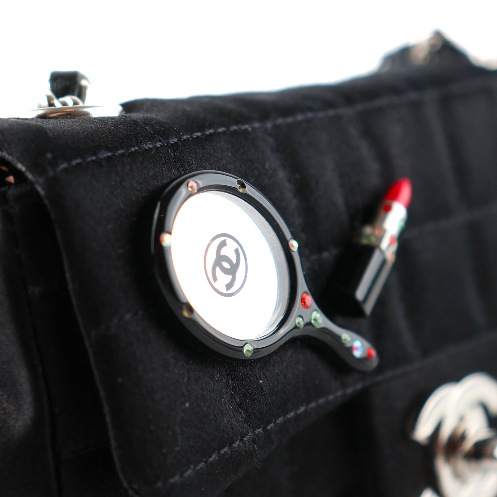 CHANEL - Sac à bandoulière Timeless mini édition limitée