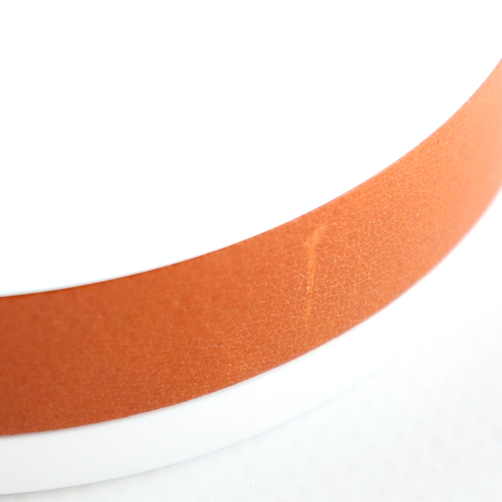 HERMÈS - Bracelet en cuir et bois laqué