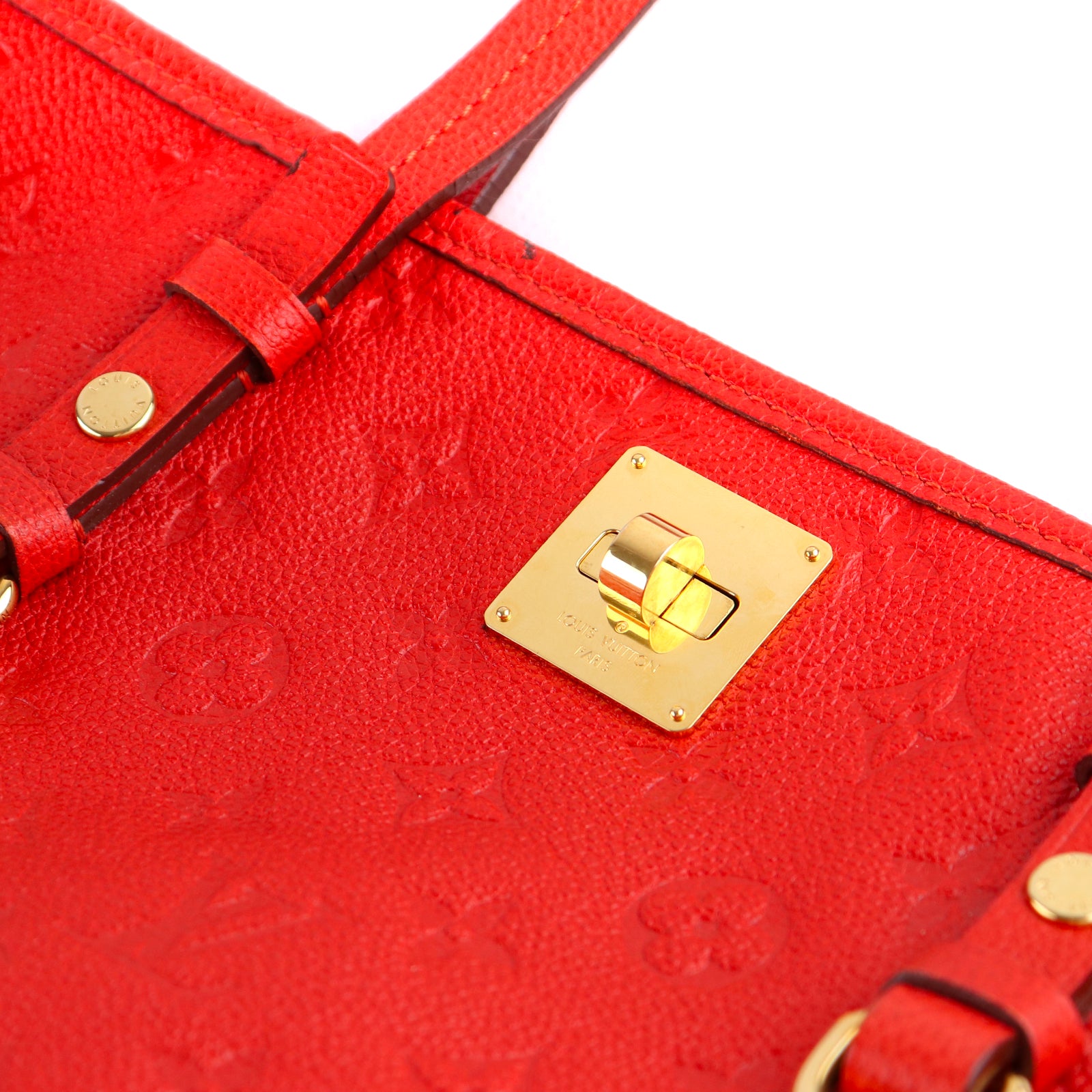 LOUIS VUITTON - Sac cabas Citadine en cuir grainé rouge embossé