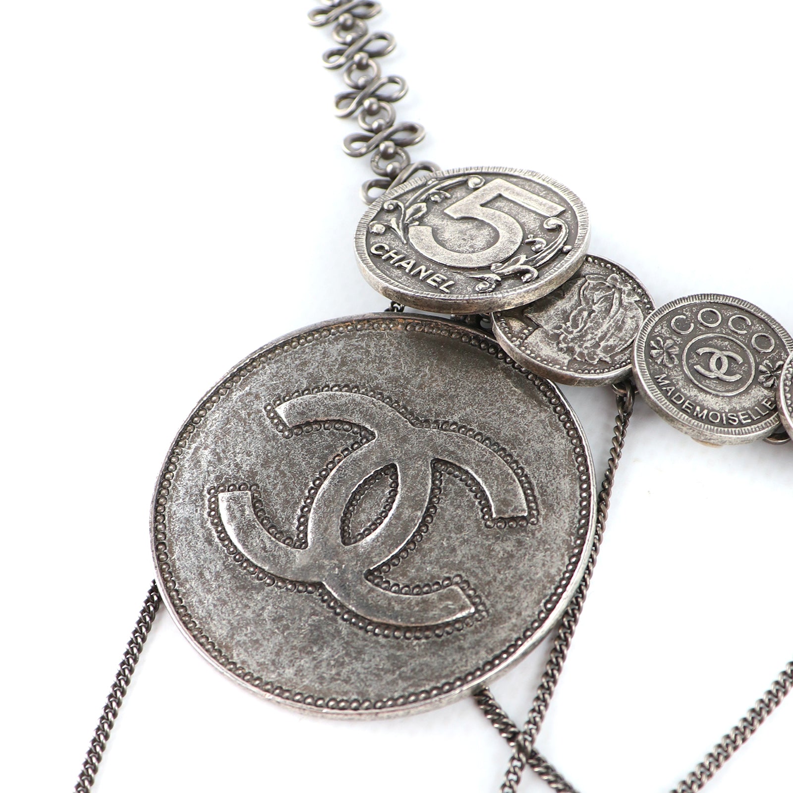 CHANEL - Sautoir Pièces de monnaie collector