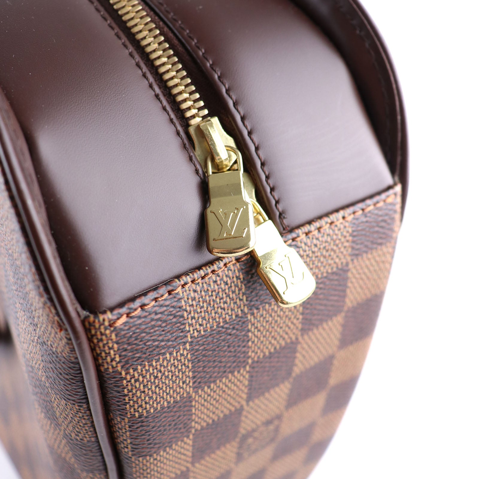 LOUIS VUITTON - Sac à main Sarria en toile damier ébène