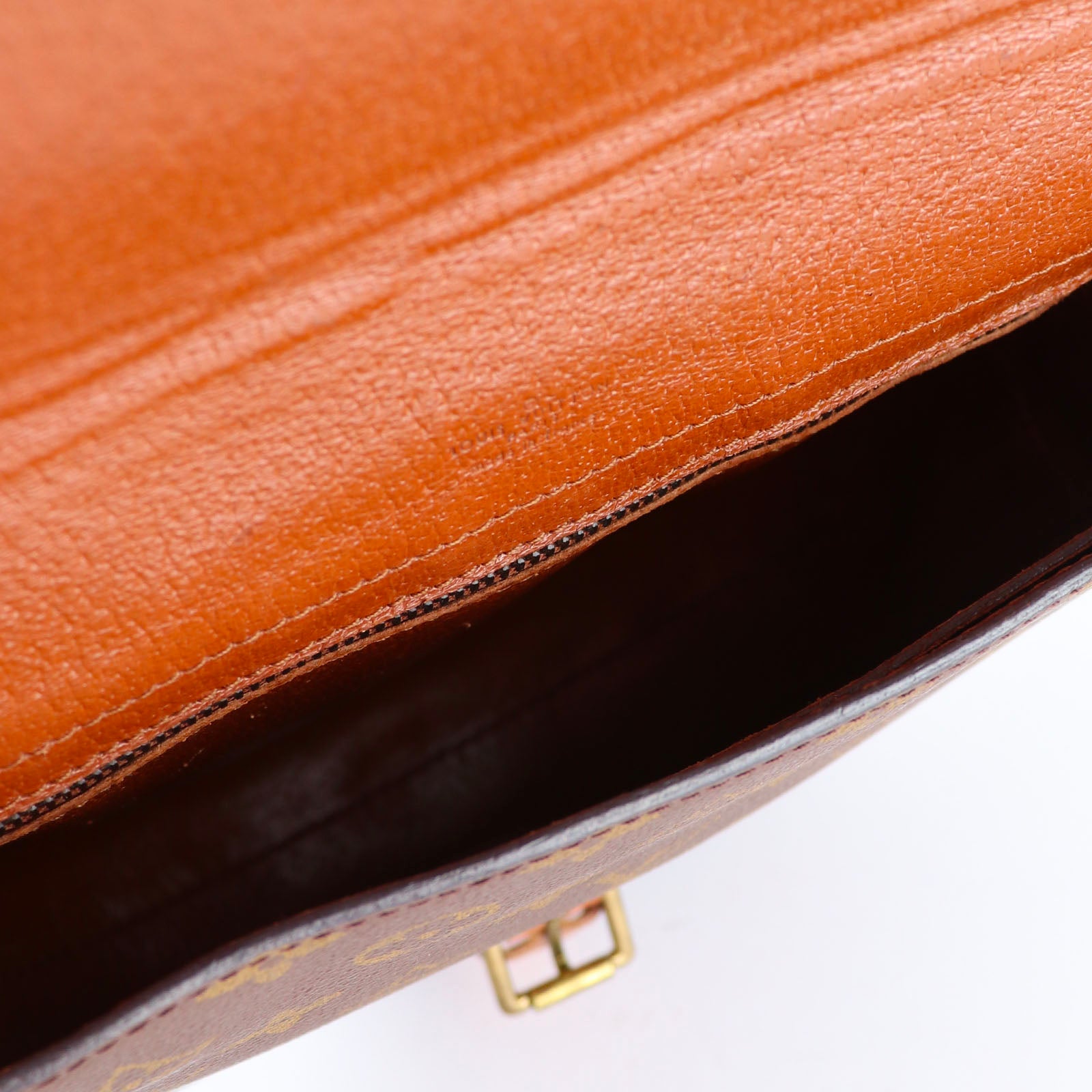 LOUIS VUITTON - Sac à bandoulière Chantilly vintage