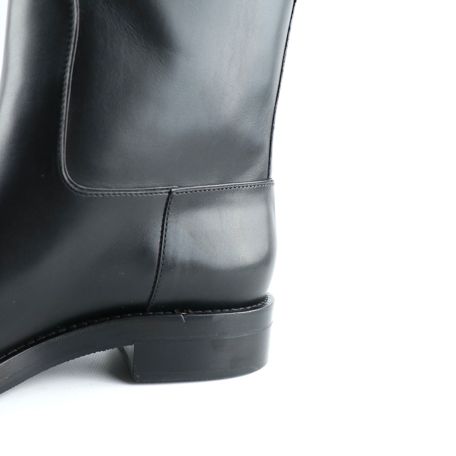 LOUIS VUITTON - Bottes Overdrive en cuir noir (T40)