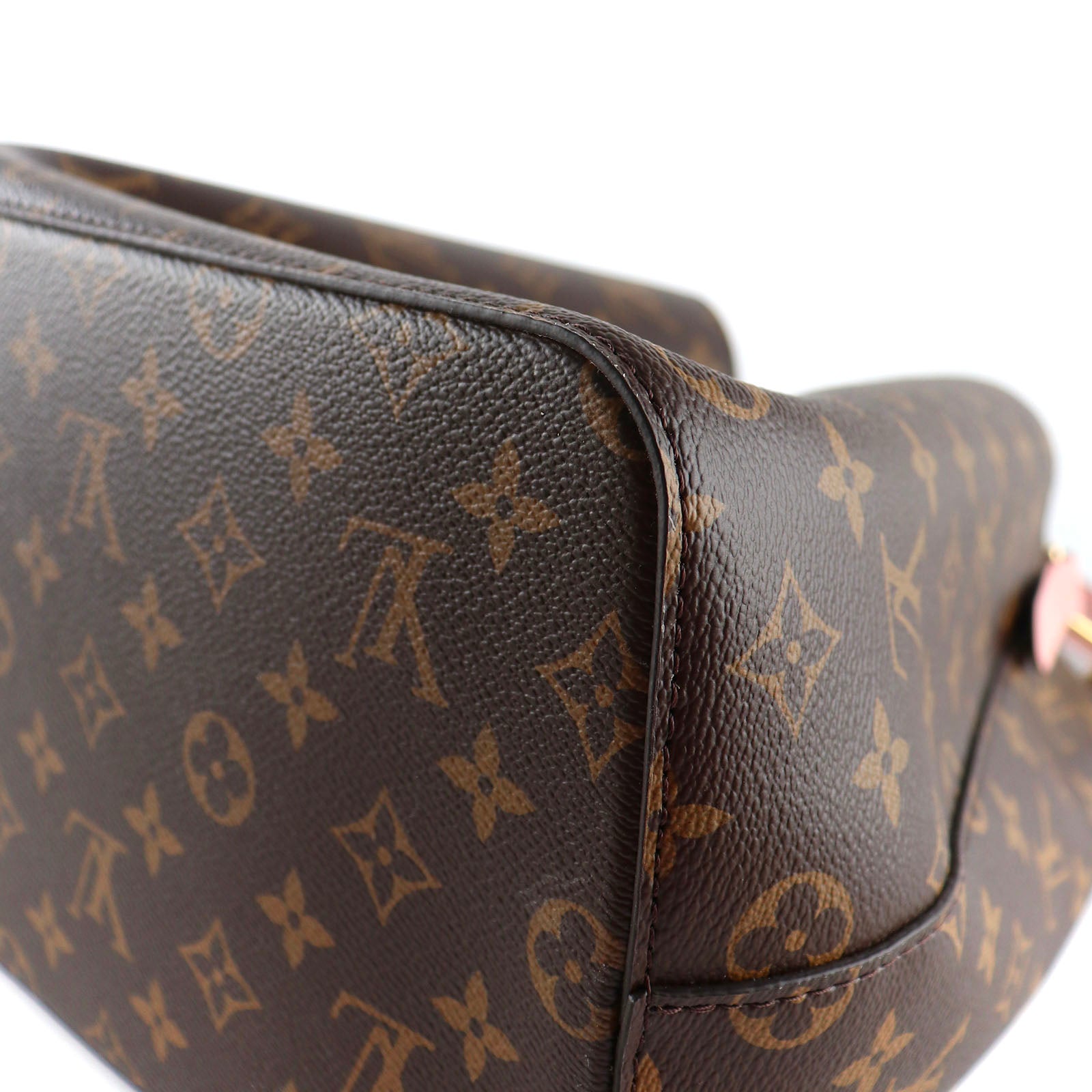 LOUIS VUITTON - Sac à épaule NéoNoé Rose Poudre