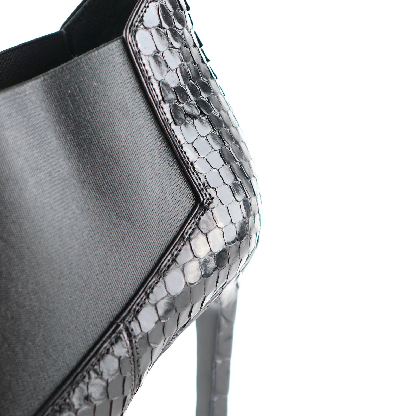 SAINT LAURENT - Python heeled ankle boots (T40.5)
