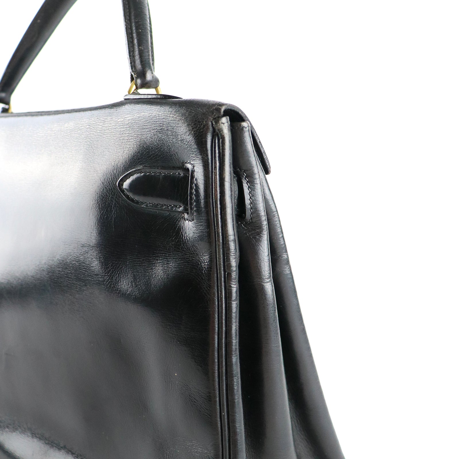 HERMÈS - Sac à main Kelly 32 en cuir box noir vintage