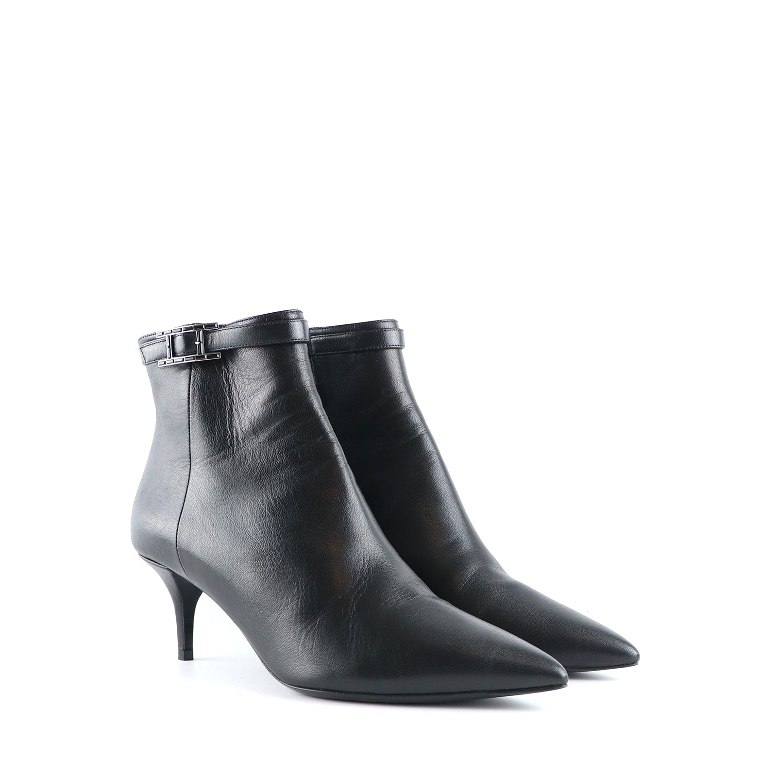 HERMÈS - Bottines Behapi à talon en cuir noir (T38)