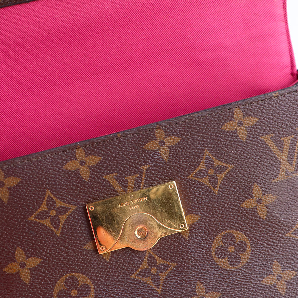 LOUIS VUITTON - Sac à bandoulière Cluny BB en toile monogramme
