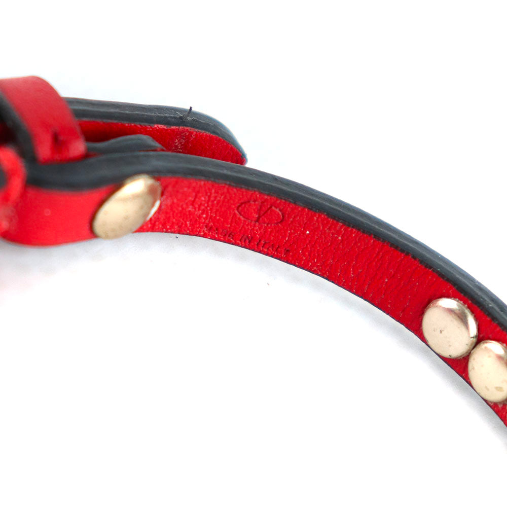 VALENTINO - Bracelet fin Rockstud en cuir rouge