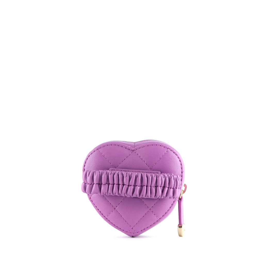 CHANEL - Porte monnaie Cœur en cuir matelassé avec élastique