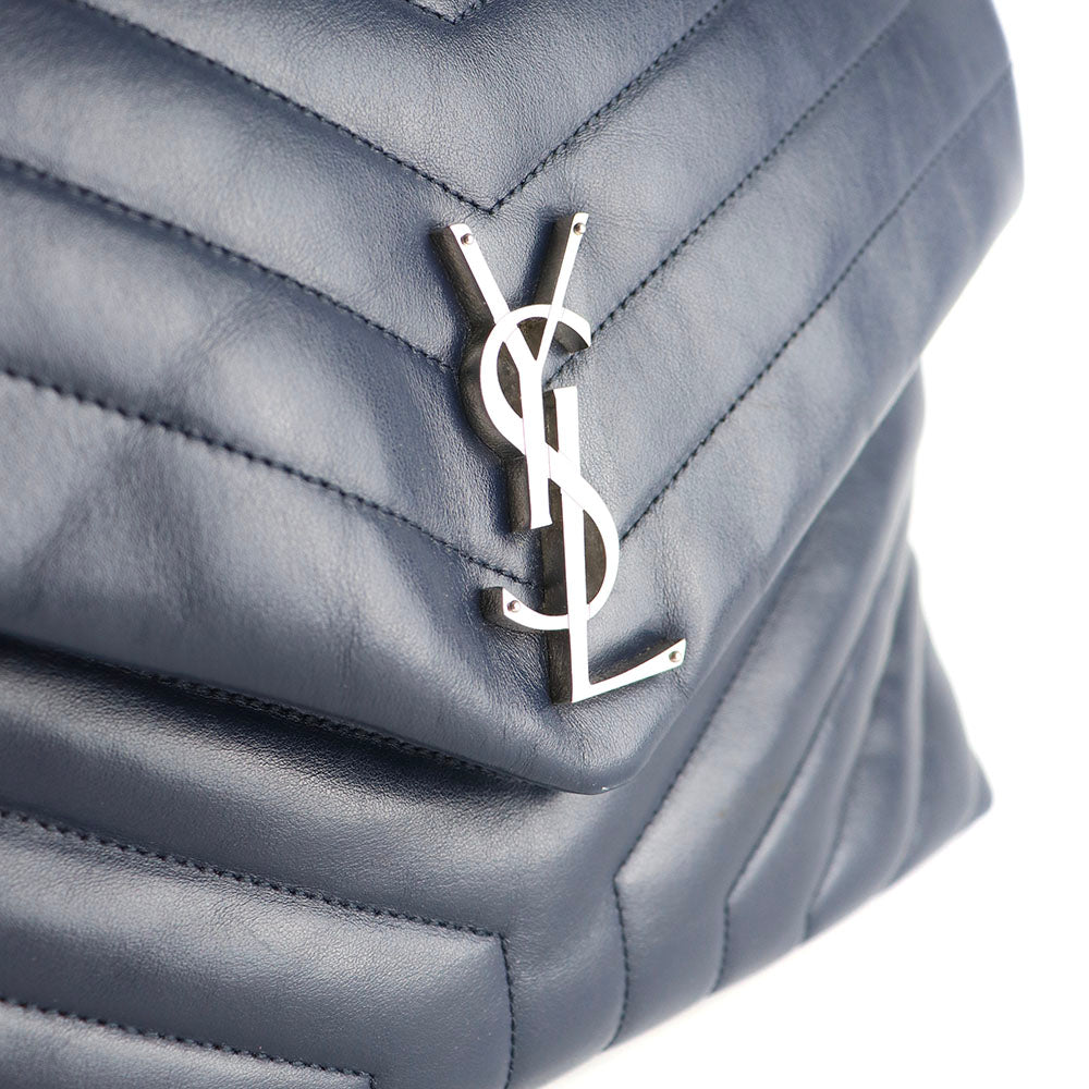 SAINT LAURENT - Sac à épaule Loulou medium en cuir matelassé bleu marine