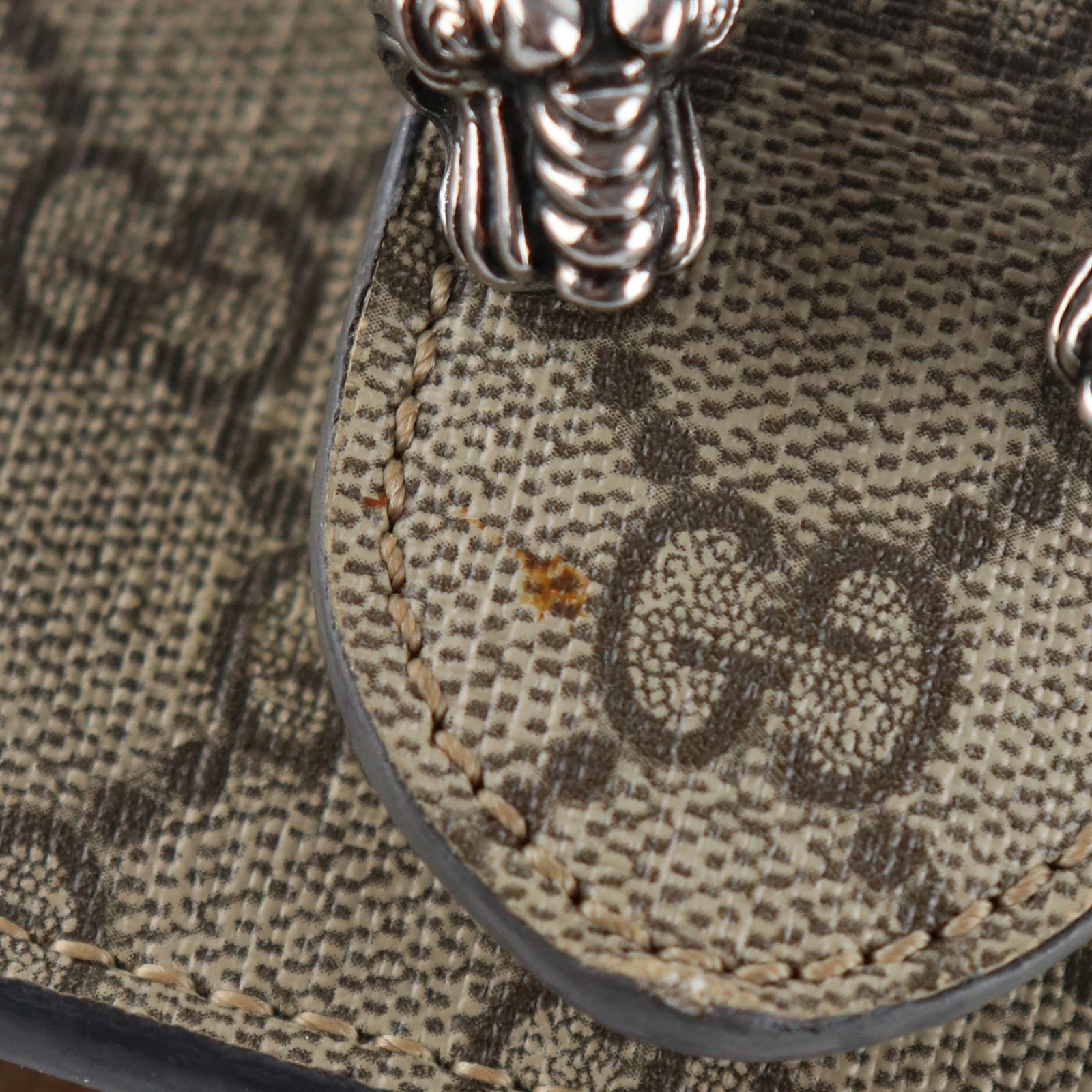 GUCCI - Sac à épaule Dionysus Suprême GG Petite Taille