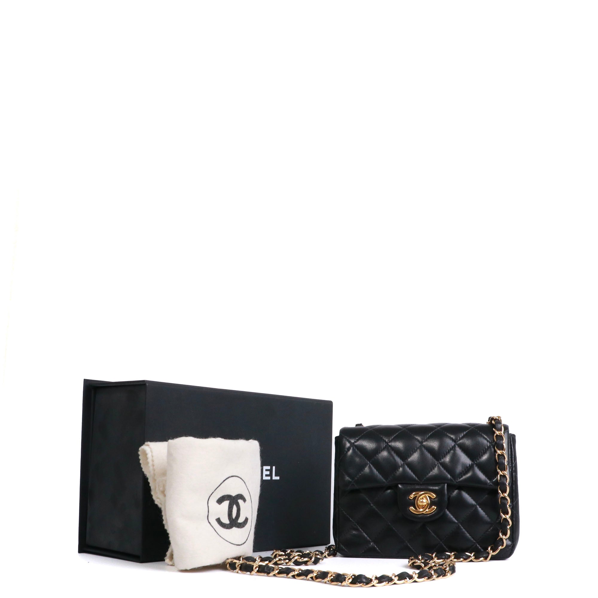 CHANEL - Sac à bandoulière Timeless Mini Square Chanel en cuir noir vintage