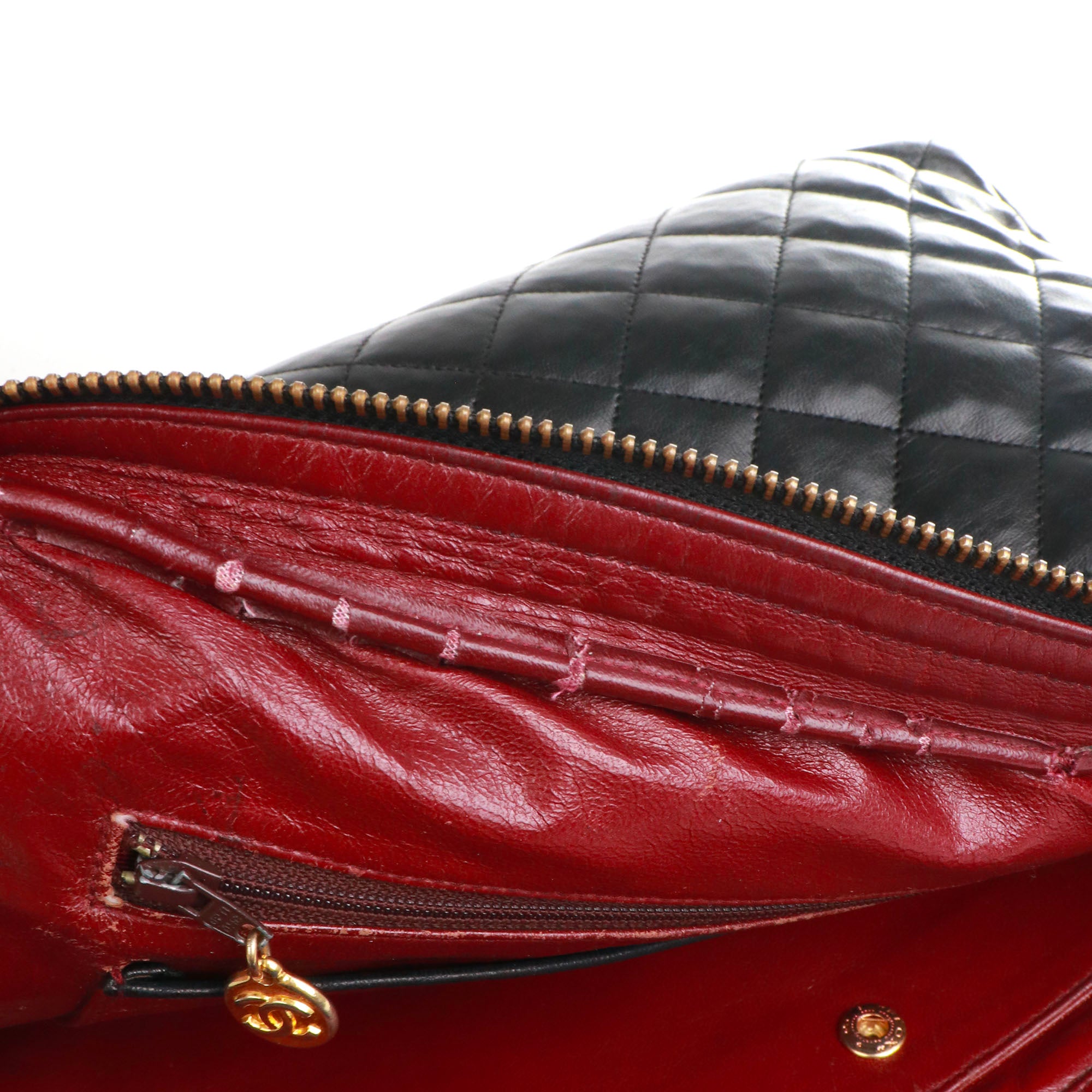 CHANEL - Vintage Chanel Caméra shoulder bag in cream white leather