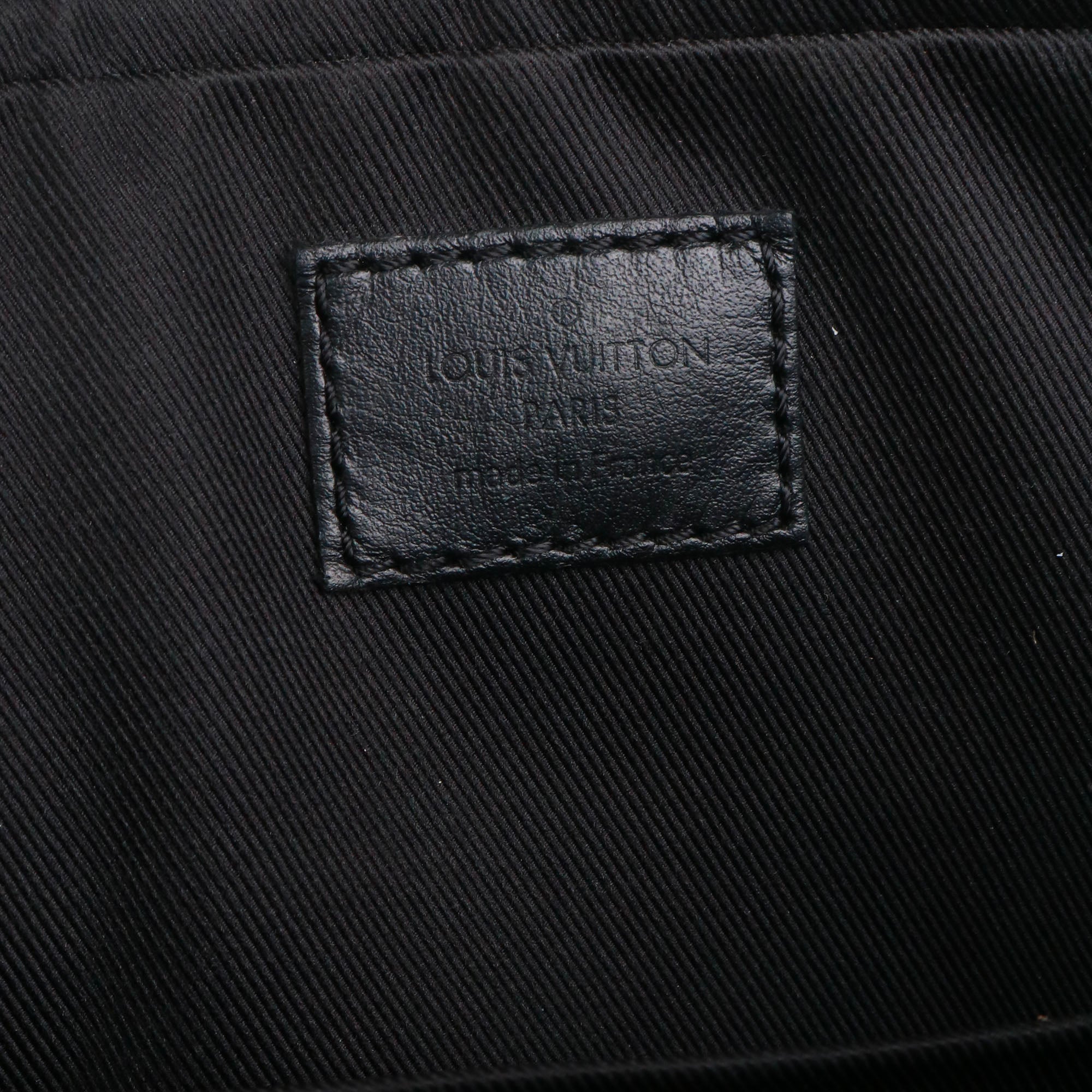 LOUIS VUITTON - Sac à bandoulière Trio Messenger Louis Vuitton en toile enduite monogramme éclipse