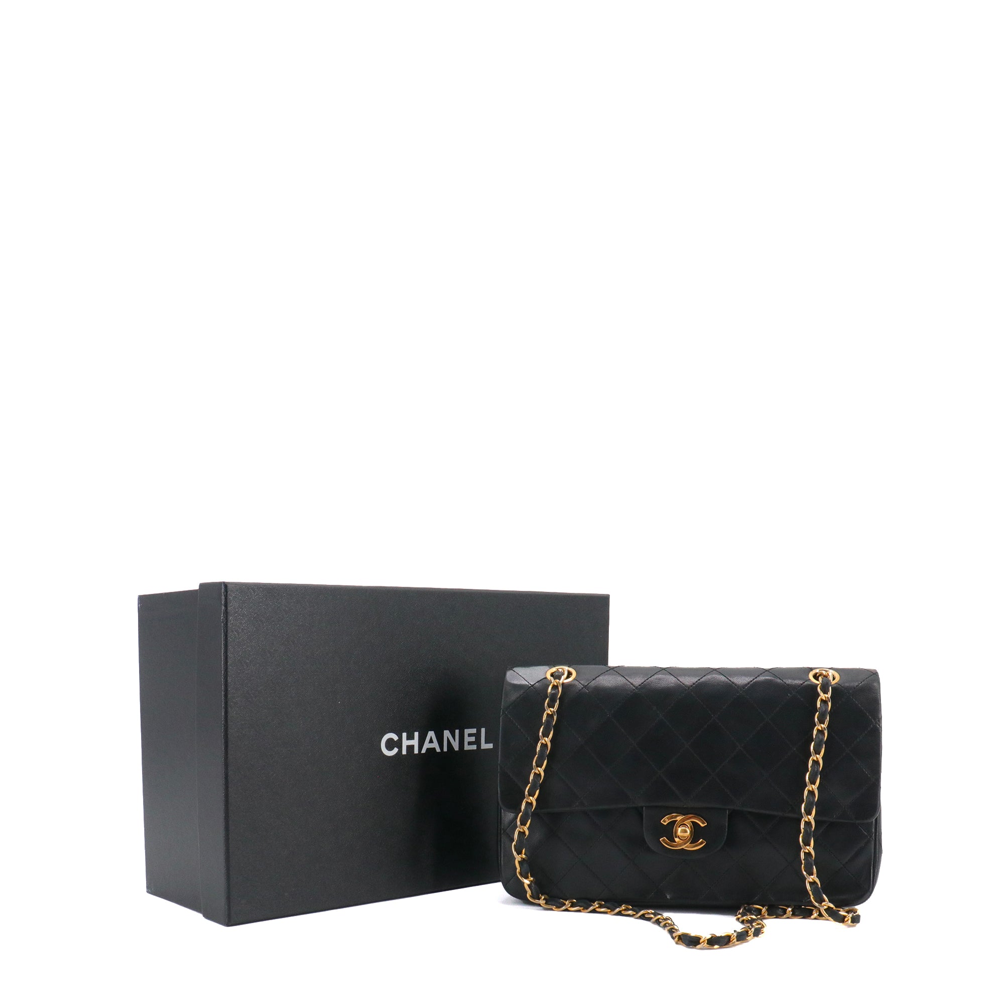 CHANEL - Sac à main Classique/Timeless Chanel 11.12 double flap Chanel en cuir lisse noir vintage