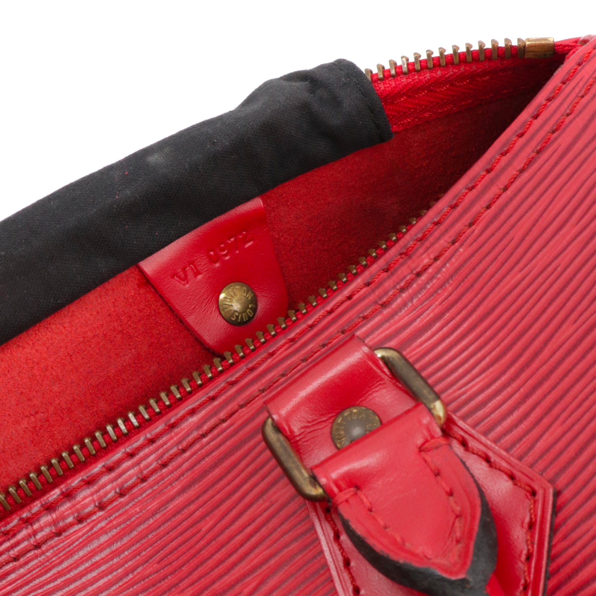 LOUIS VUITTON - Sac à main Speedy 25 Louis Vuitton en cuir épi rouge