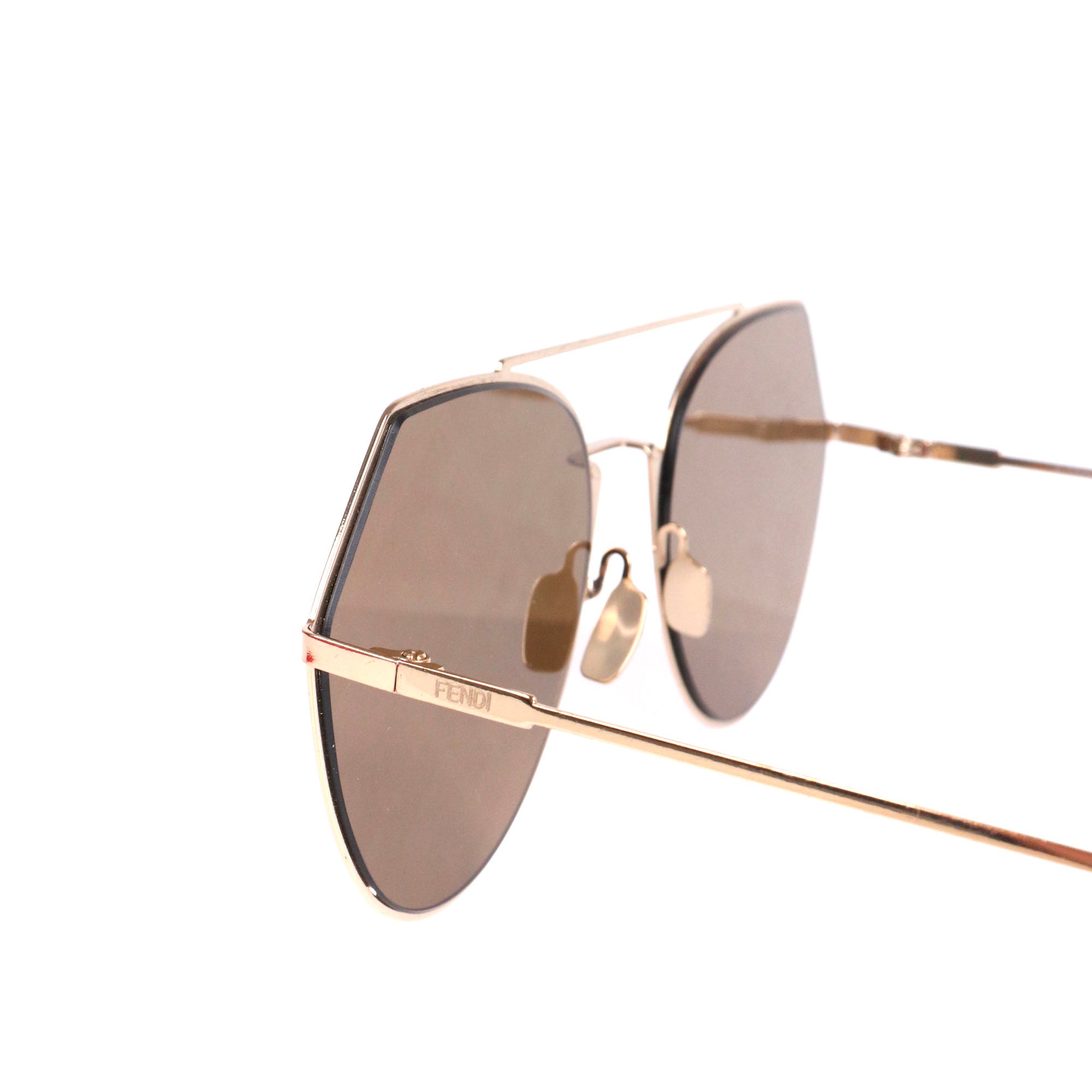 FENDI - Lunettes de soleil Aviateur Fendi en métal doré