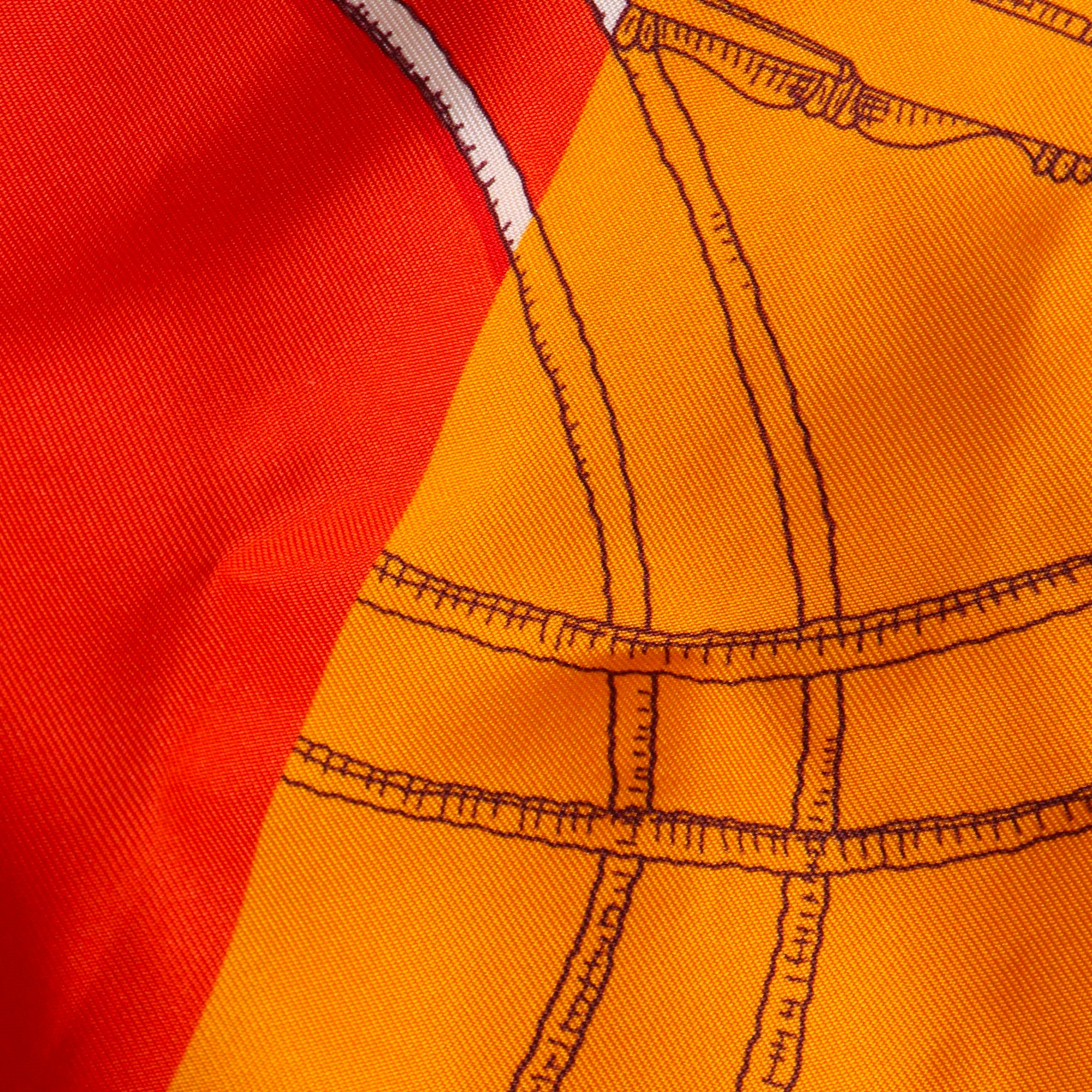 HERMÈS - Echarpe de soie L'Instruction du Roy Bayadère Hermès en soie orange