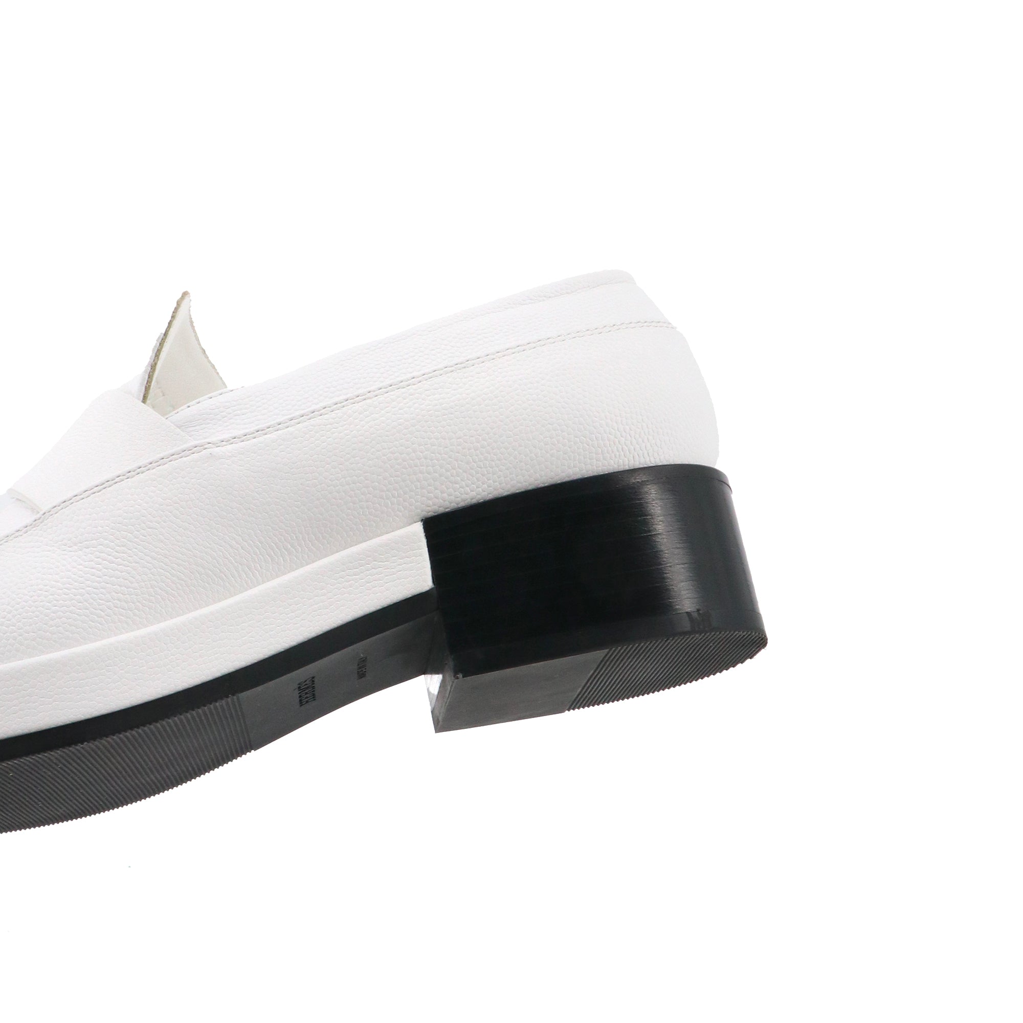 HERMÈS - Mocassins Gatsby Hermès en cuir grainé blanc (T37)