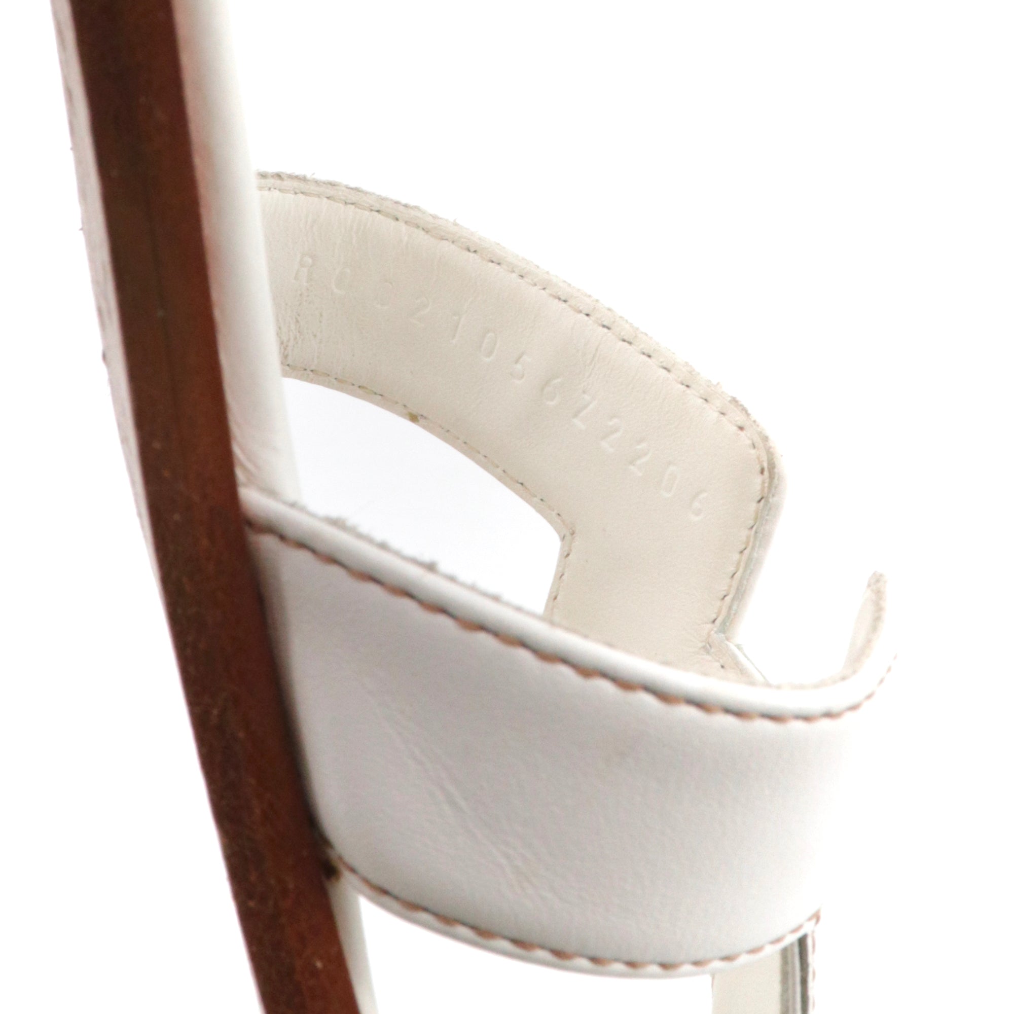 HERMÈS - Sandales Oran Hermès en cuir blanc (T35)
