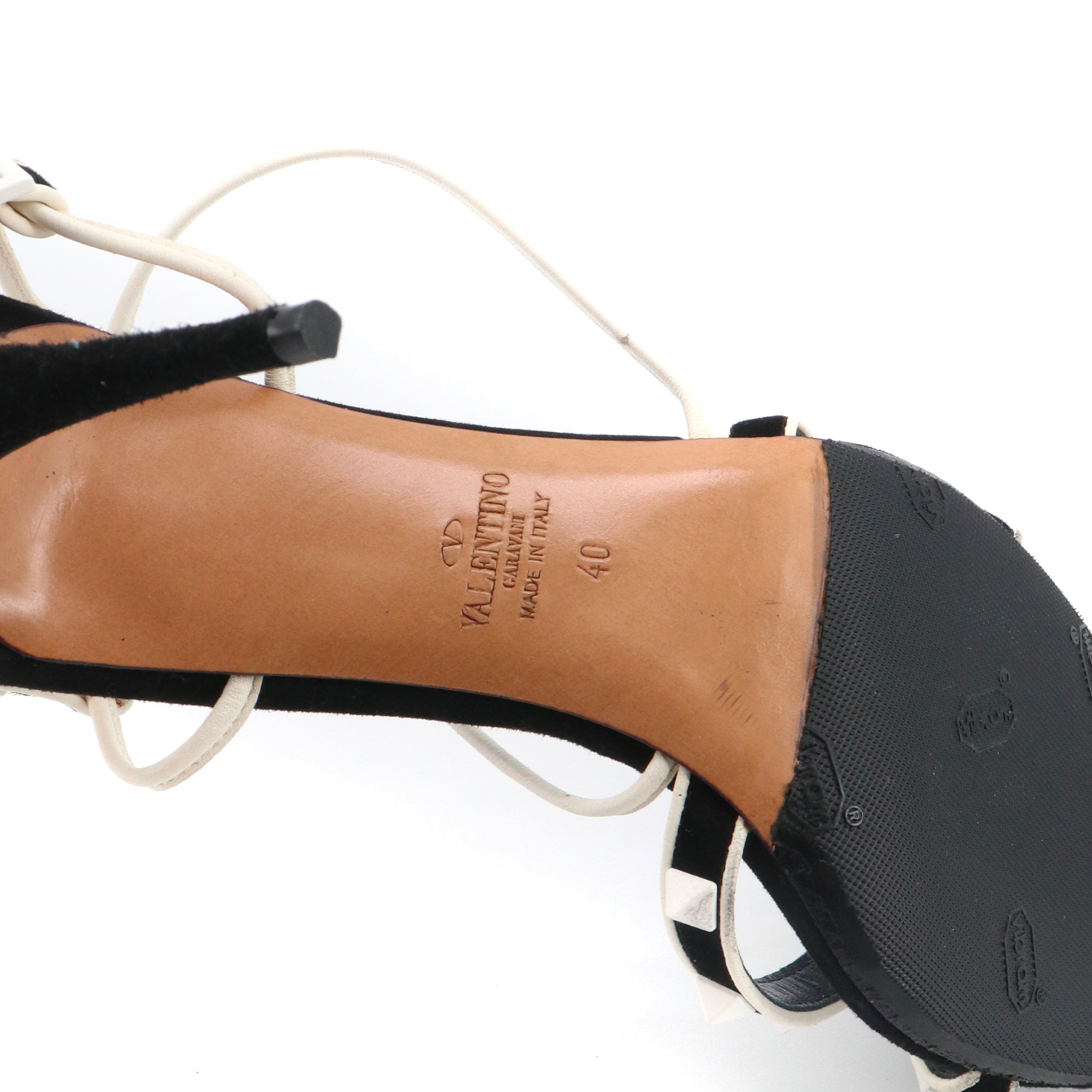 VALENTINO - Sandales à talons Rockstud Valentino en daim noir (T40)