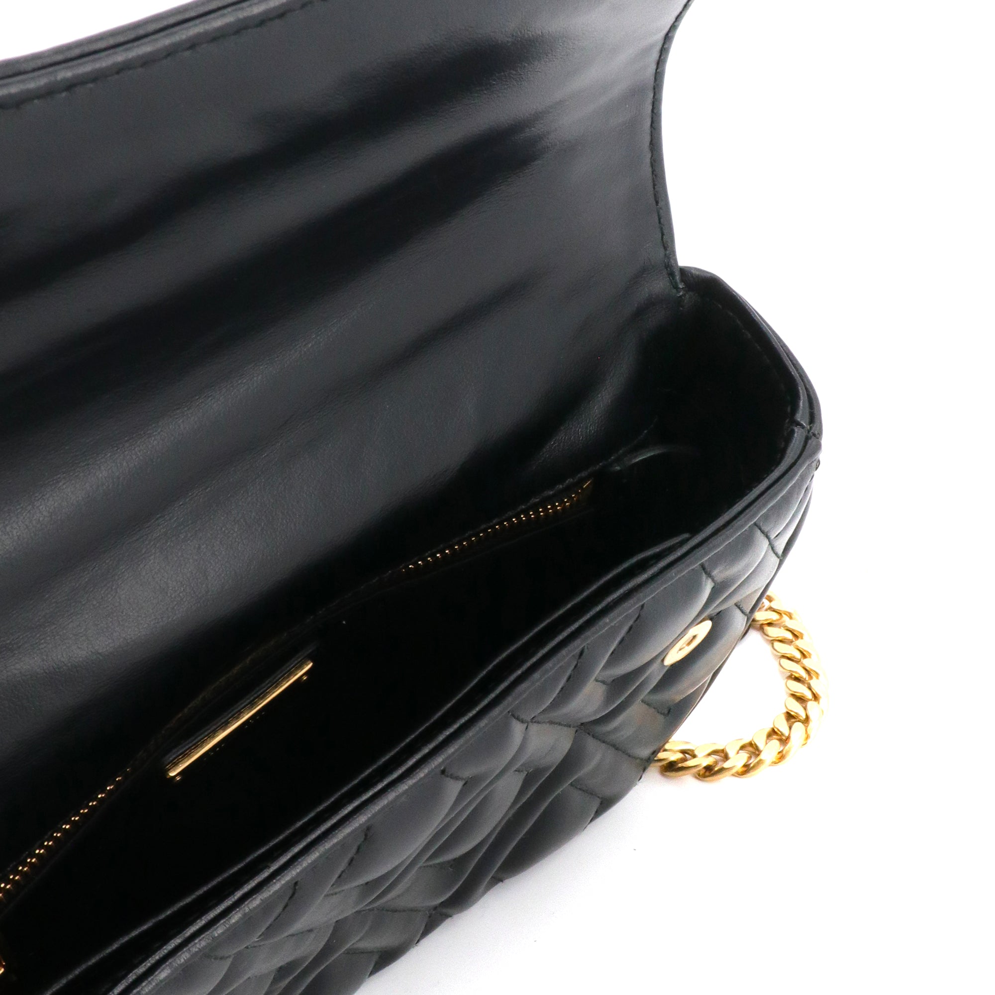 MIU MIU - Sac à bandoulière Miu Miu en cuir nappa matelassé noir