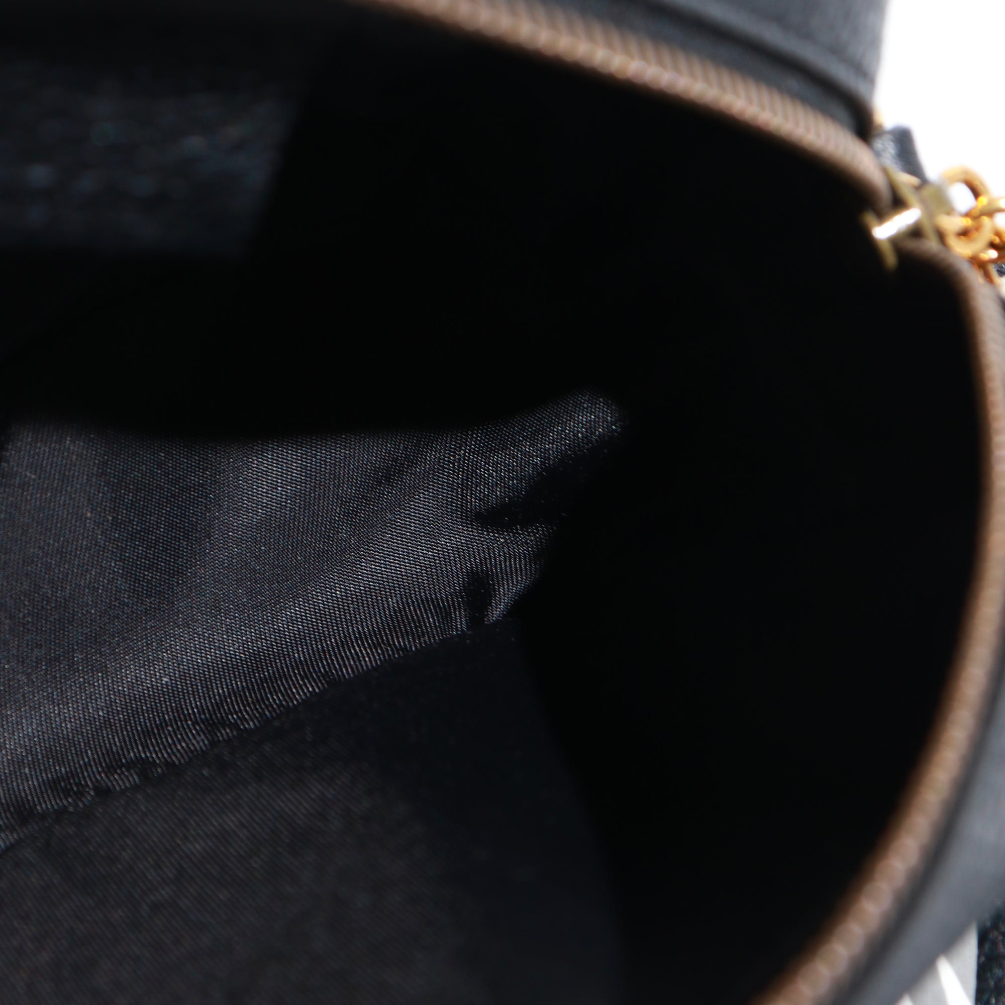 GUCCI - Sac à bandoulière Soho en cuir grainé noir
