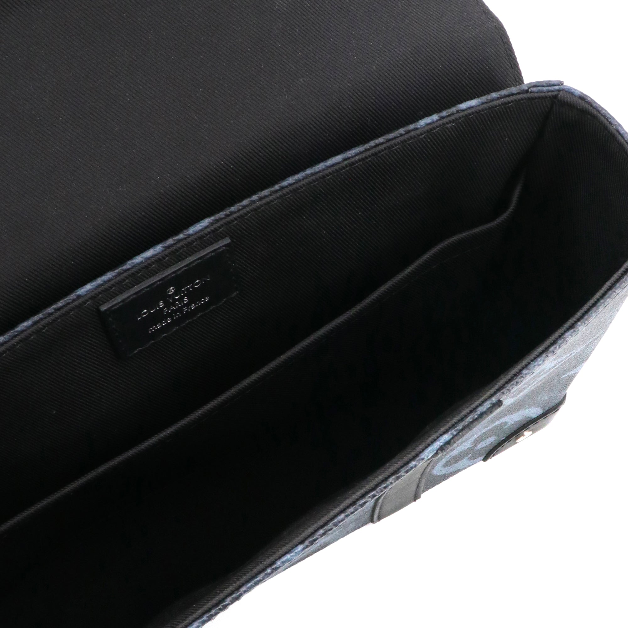 LOUIS VUITTON - Sacs à bandoulière Malle Monogram Louis Vuitton en toile noire pastel