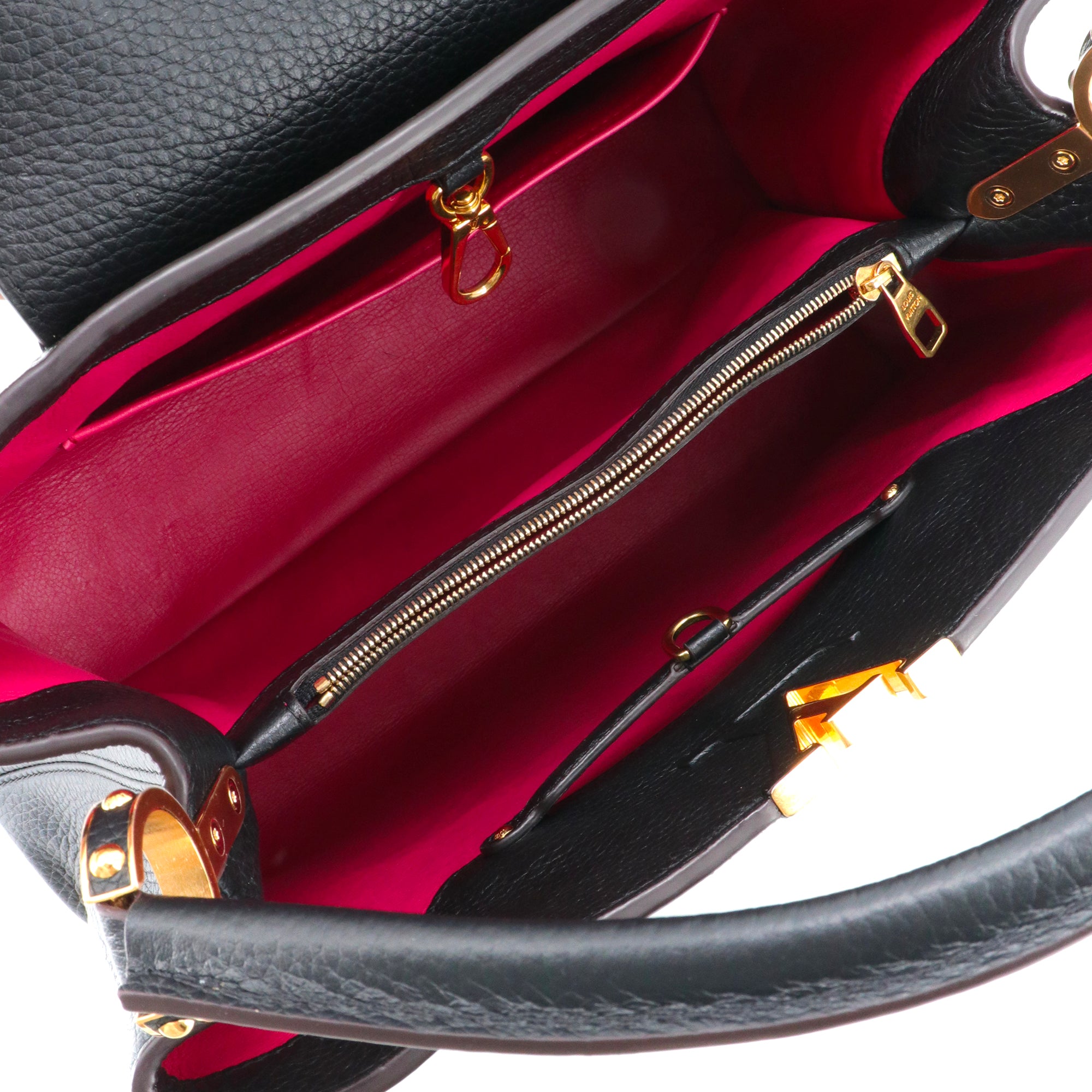 LOUIS VUITTON - Sac à main Capucines GM Louis Vuitton en cuir grainé noir