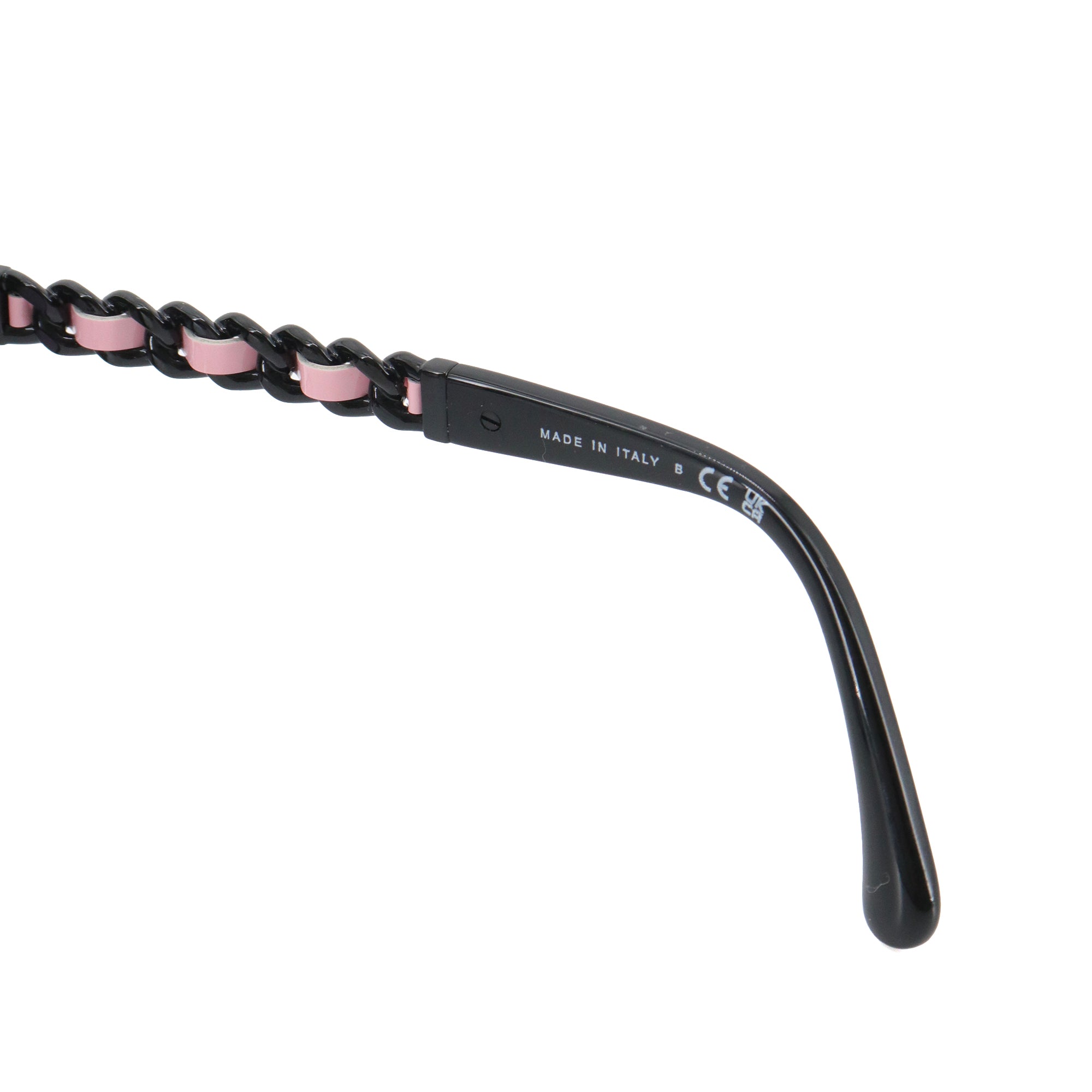 CHANEL - Lunettes de soleil Chanel en plastique noir
