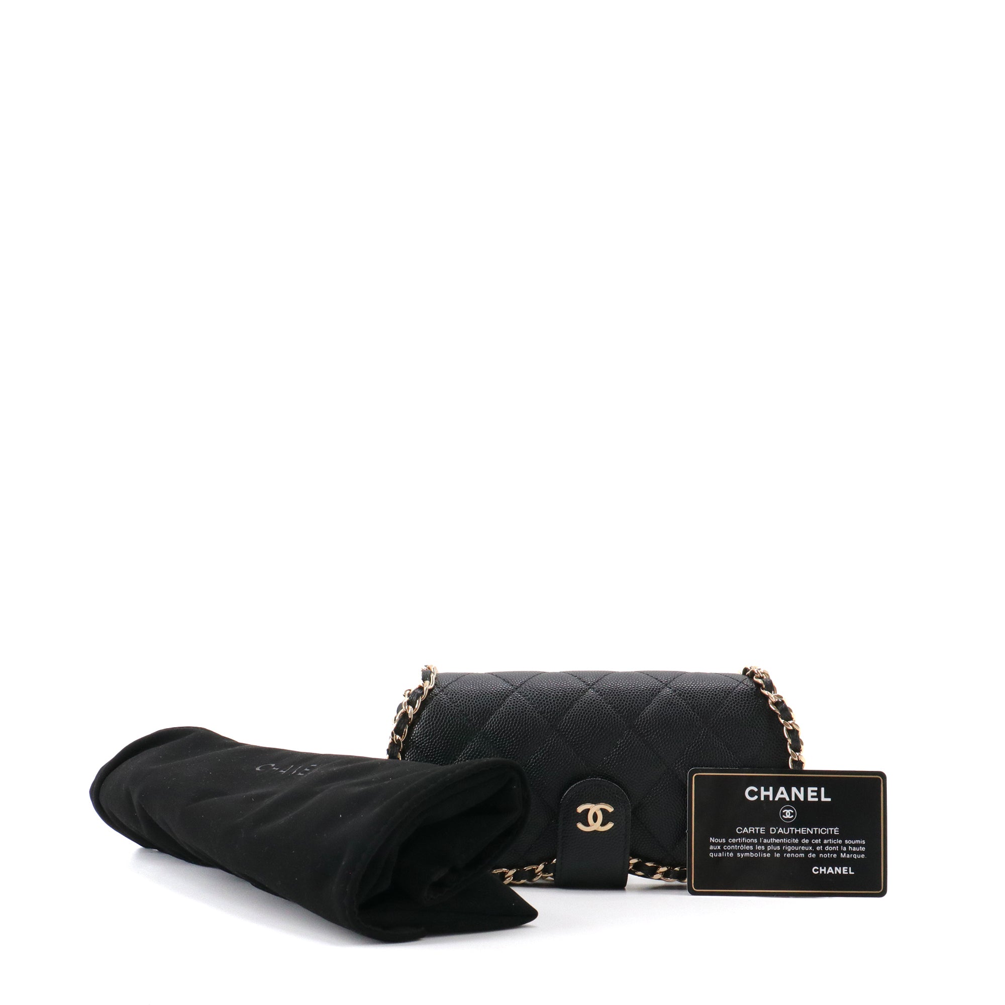CHANEL - Pochette à bandoulière/Étui à lunette Chanel en cuir caviar noir