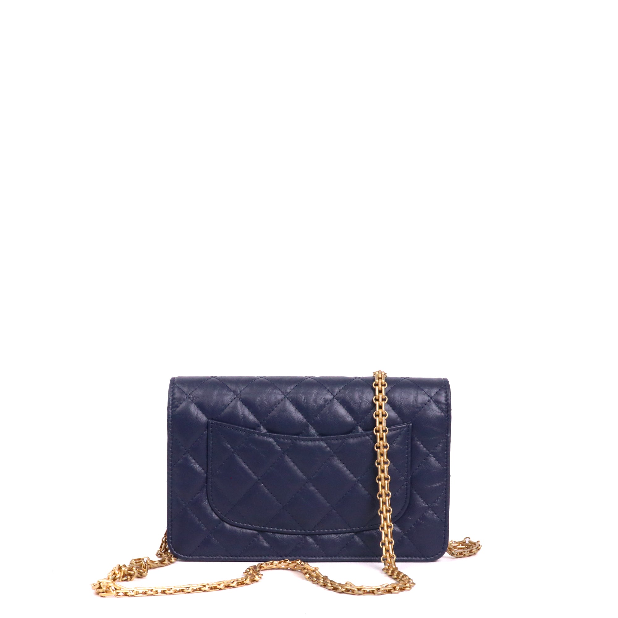 CHANEL - Wallet on chain 2.55 Chanel en cuir matelassé bleu marine
