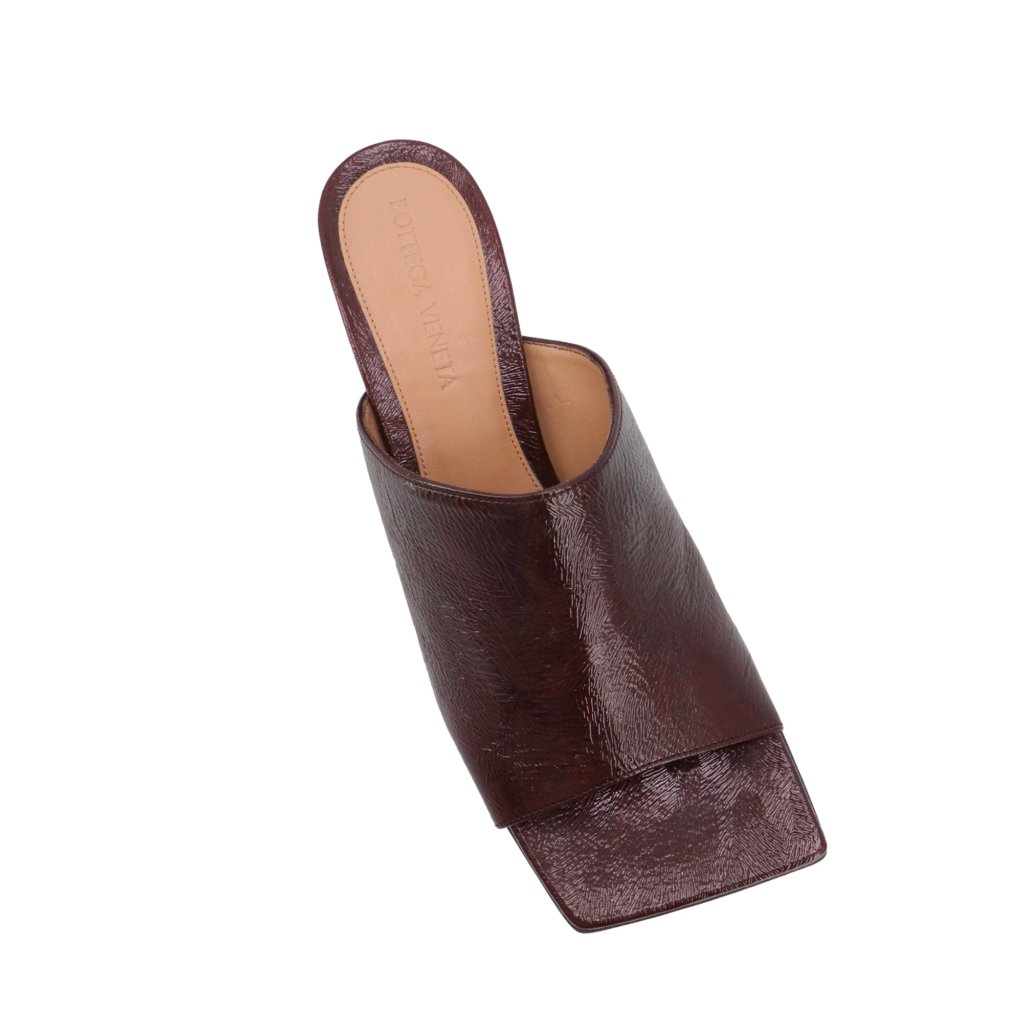 BOTTEGA VENETA - Mules à talon Bottega Veneta en cuir verni bordeaux (T36)