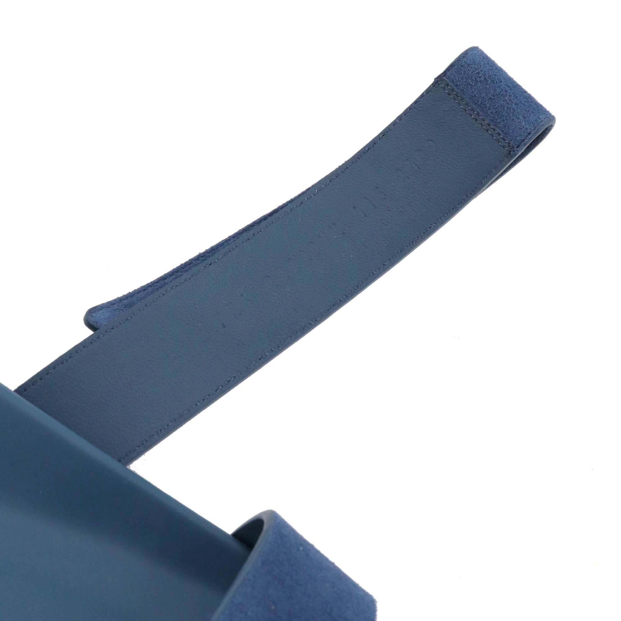 HERMÈS - Sandales Chypre Hermès en cuir de chèvre bleu turquin (T41.5)