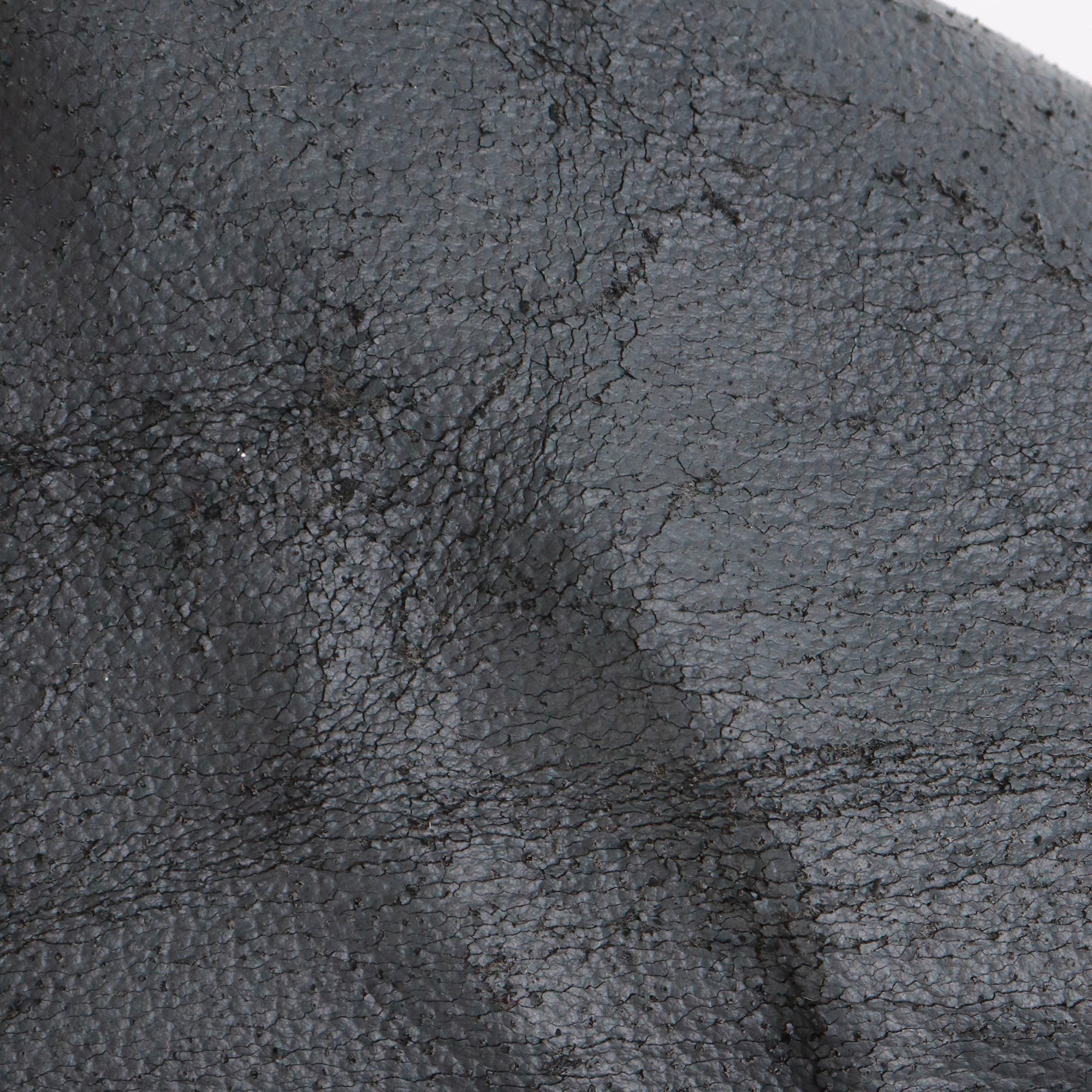 LOUIS VUITTON - Sac cabas plat GM Louis Vuitton en cuir épi rouge