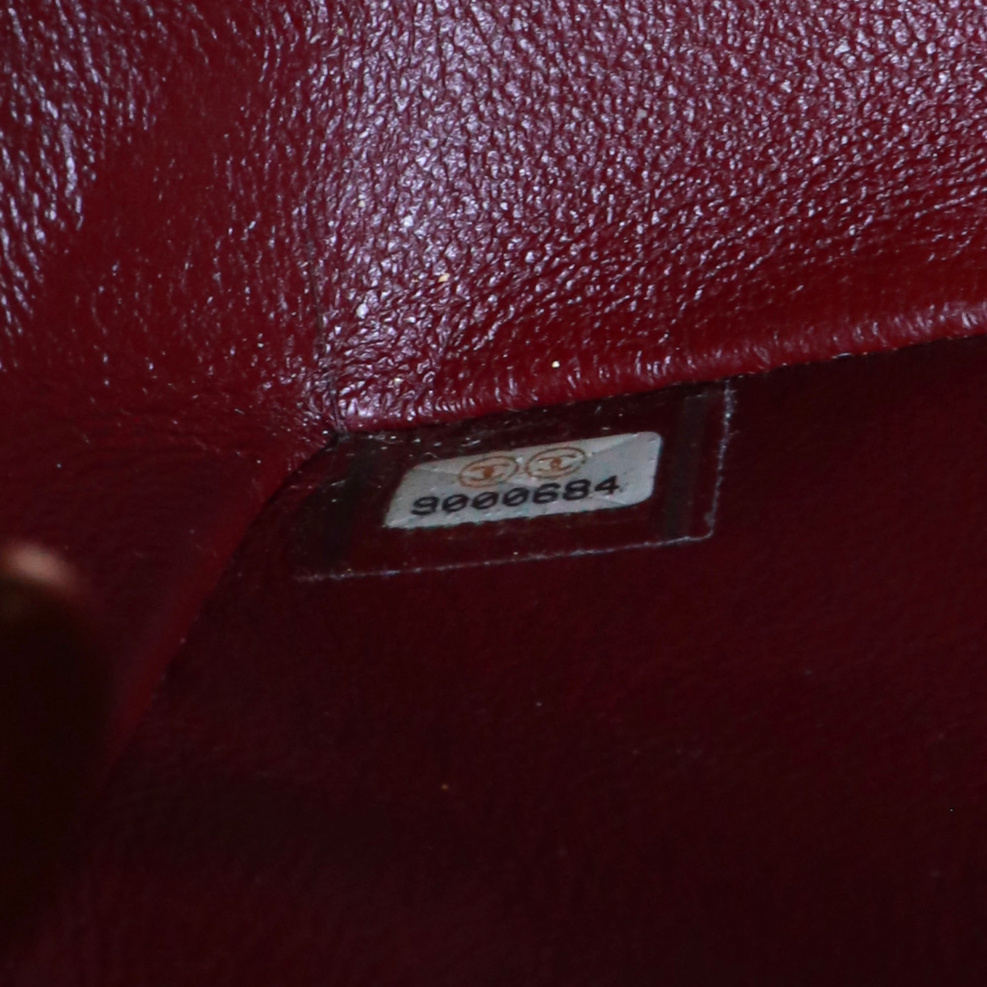 CHANEL - Sac à bandoulière Timeless Mini Square Chanel en cuir noir vintage