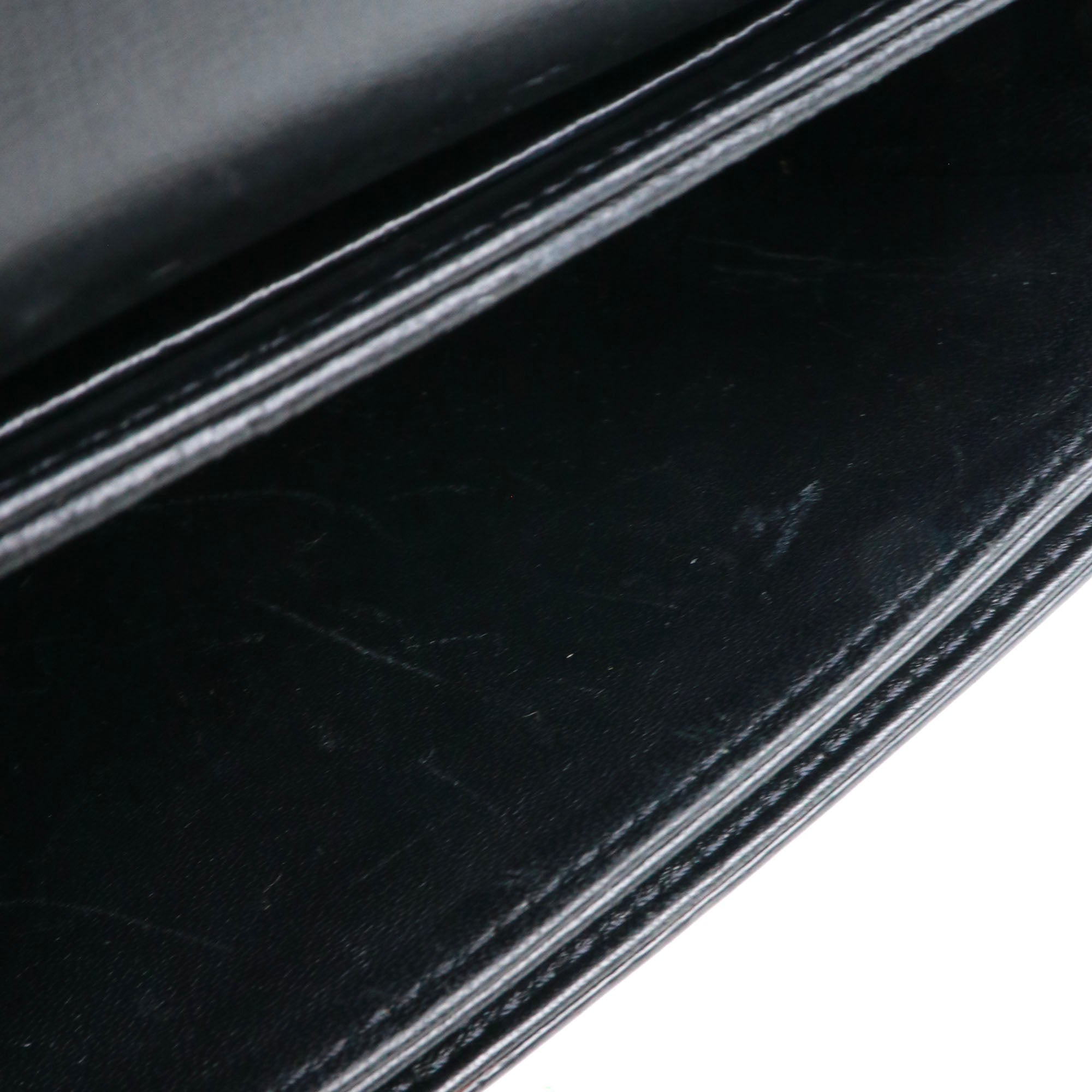 CELINE - Sac à bandoulière Triomphe teen Celine en cuir box noir