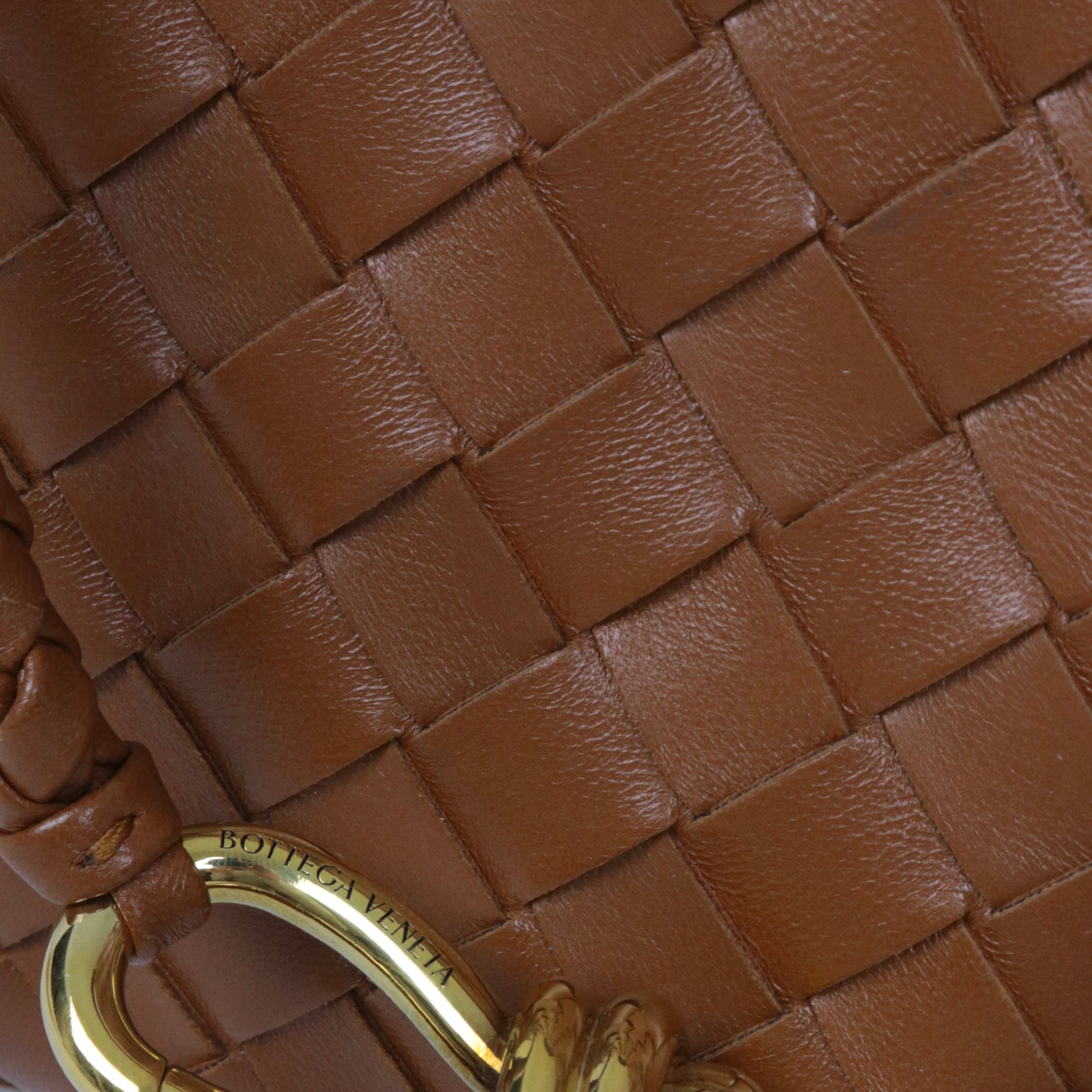 BOTTEGA VENETA - Sac à bandoulière Andiamo small Bottega Veneta en cuir marron