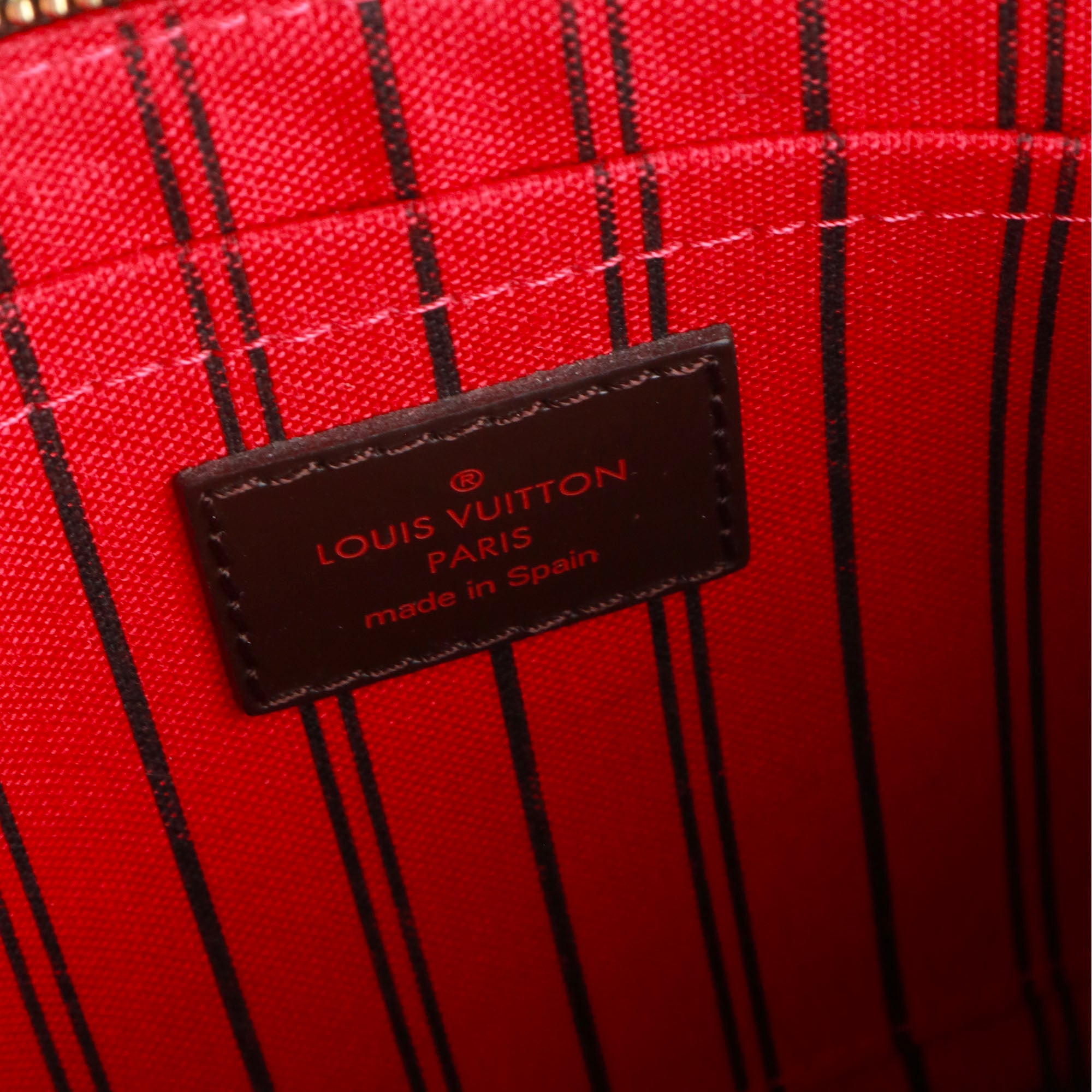 LOUIS VUITTON - Pochette Neverfull Louis Vuitton en toile enduite damier ébène