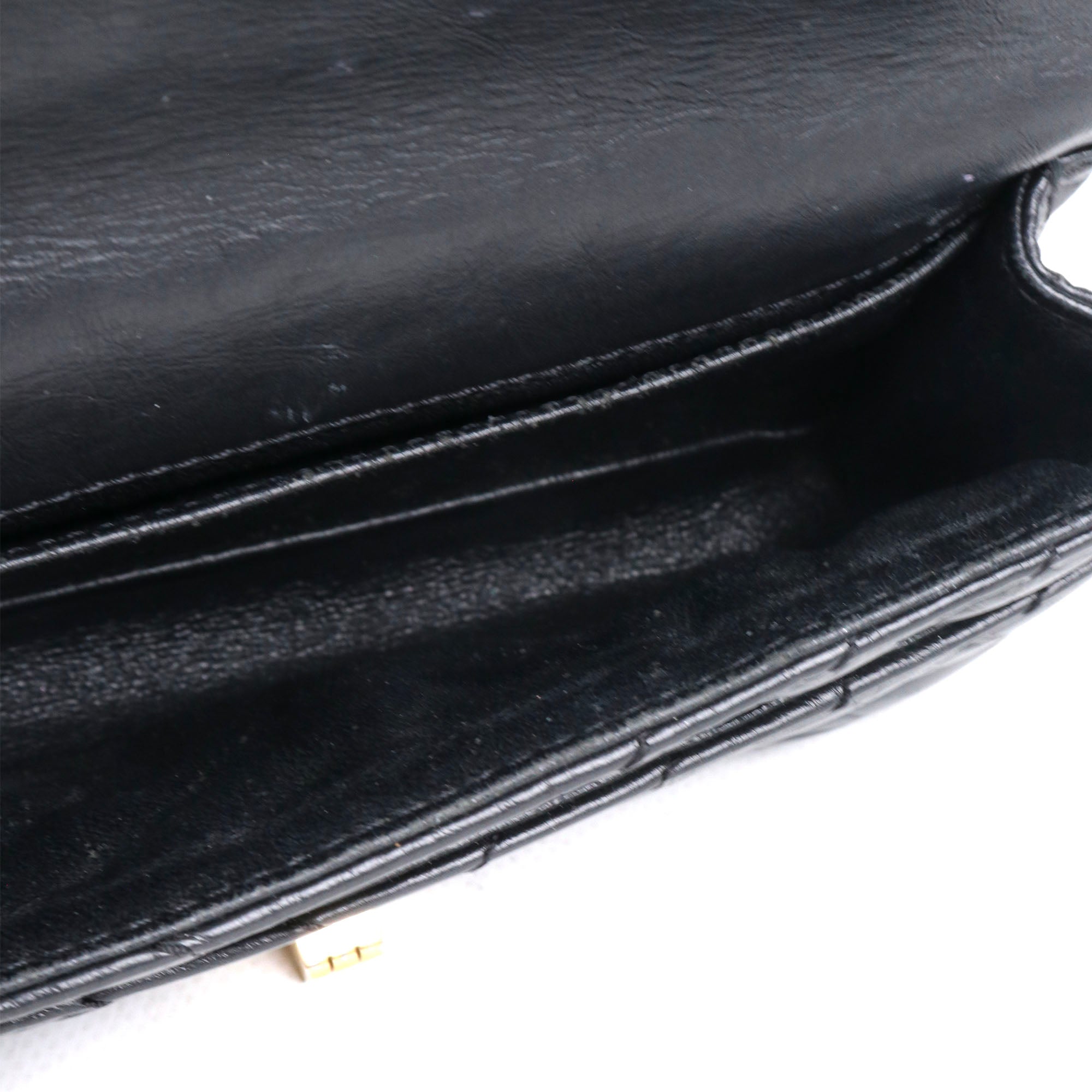 CHANEL - Sac ceinture 2.55 Chanel en cuir noir