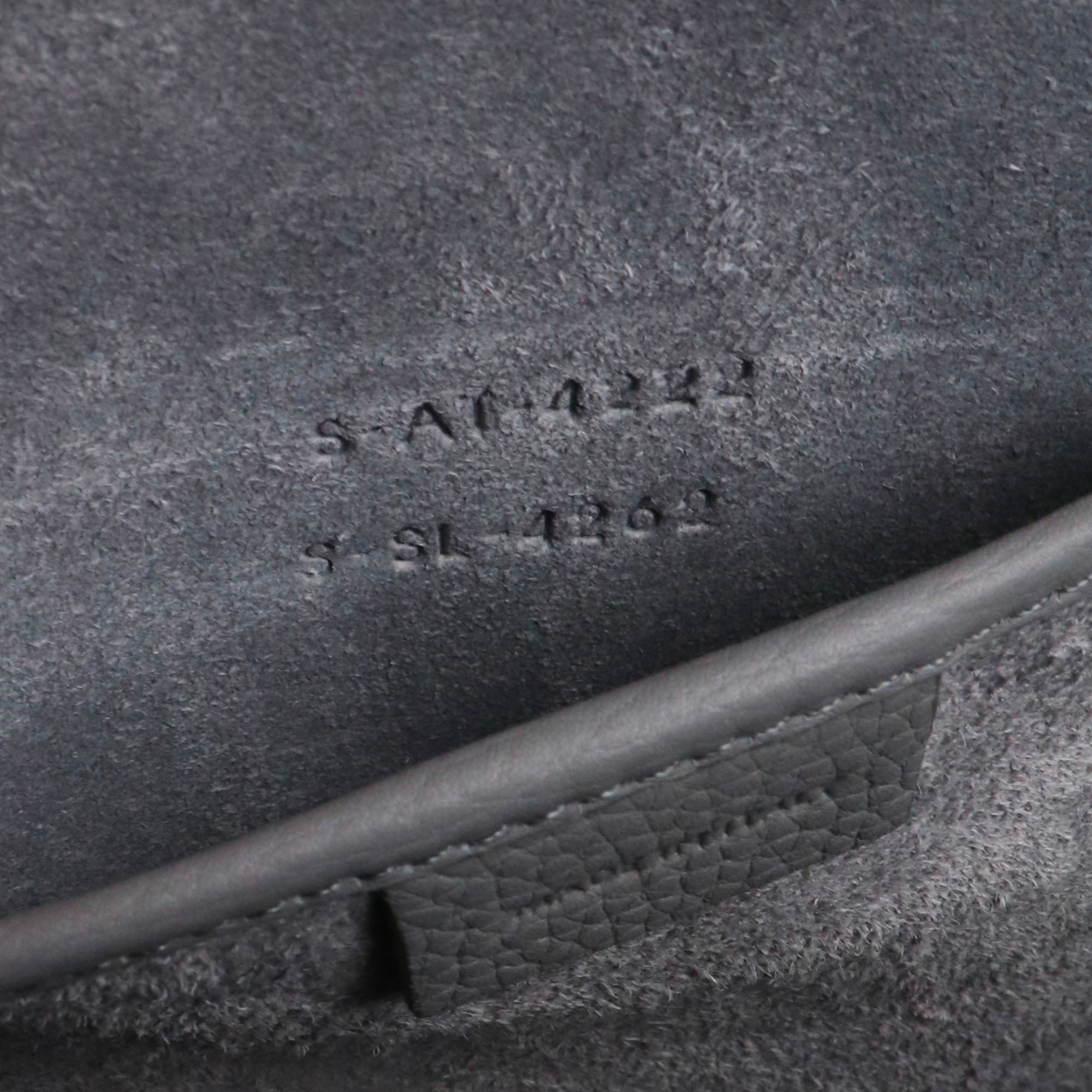 CELINE - Sac à main Luggage nano Céline en cuir grainé gris