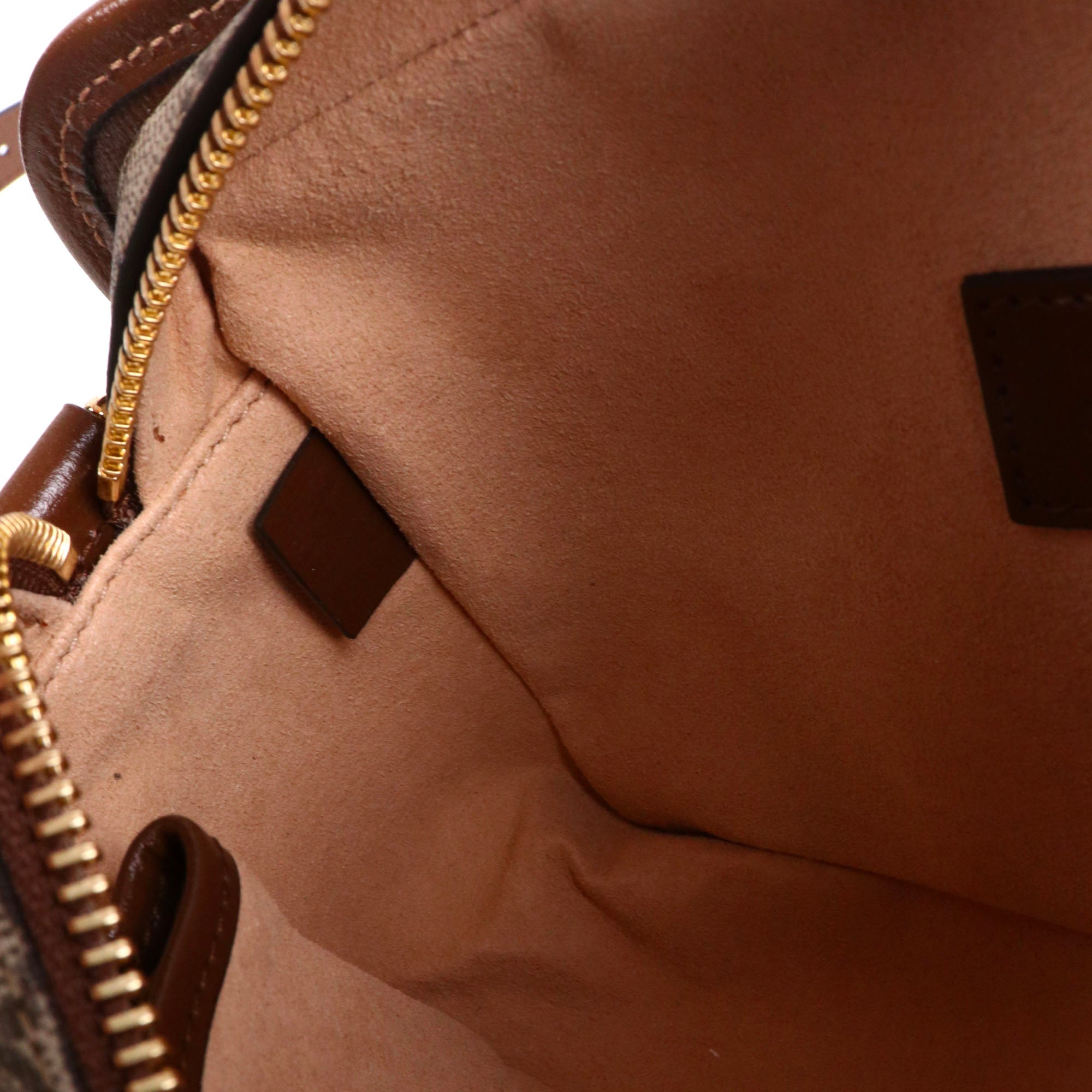 GUCCI - Sac à bandoulière Interlocking G mini Gucci en toile enduite monogrammée marron