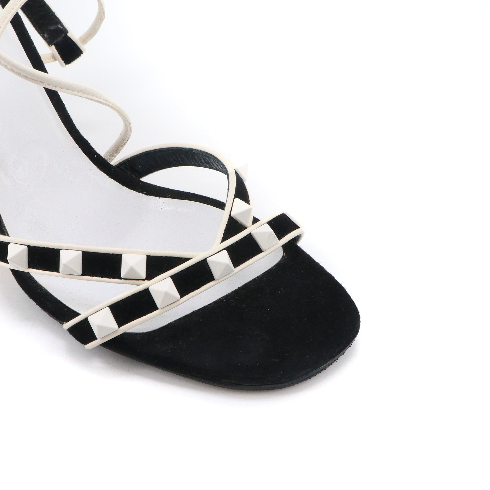 VALENTINO - Sandales à talons Rockstud Valentino en daim noir (T40)