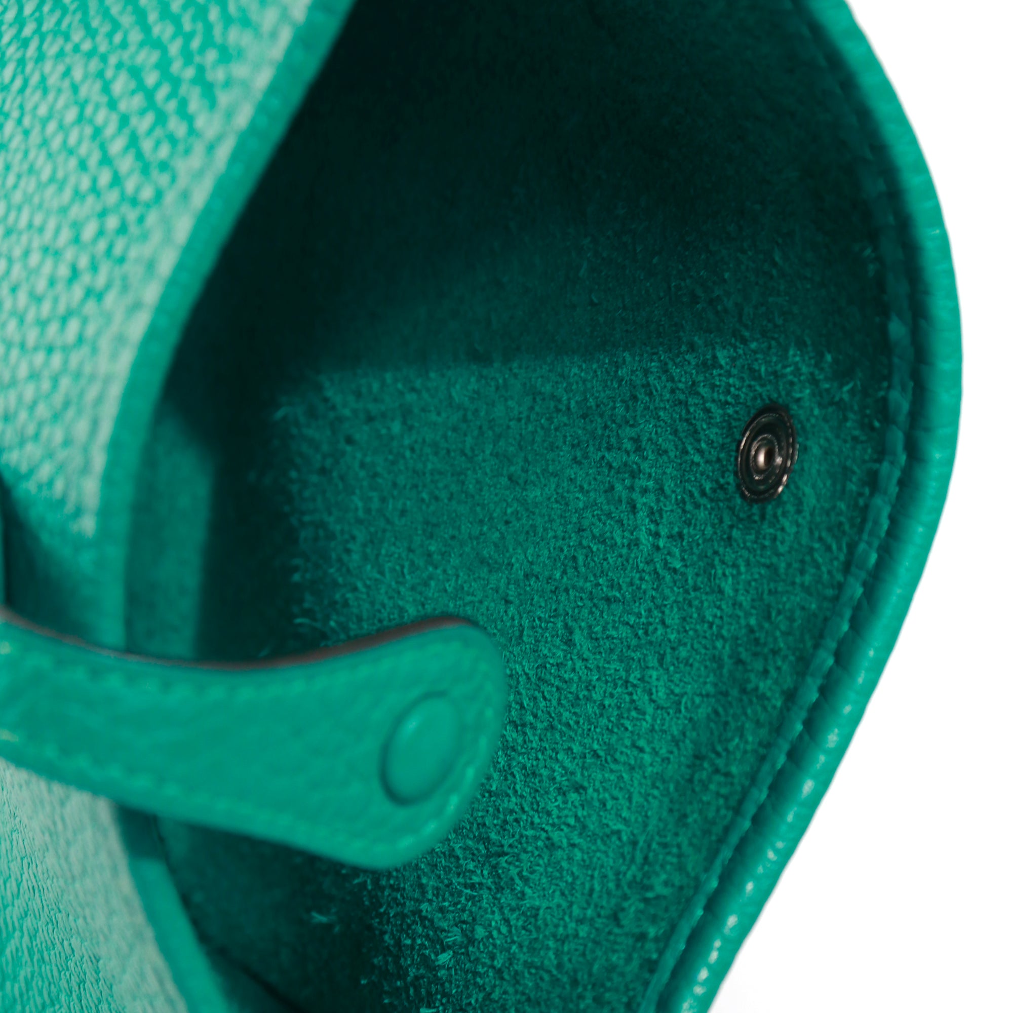 HERMÈS - Sac à bandoulière Evelyne 16 en cuir taurillon vert verone
